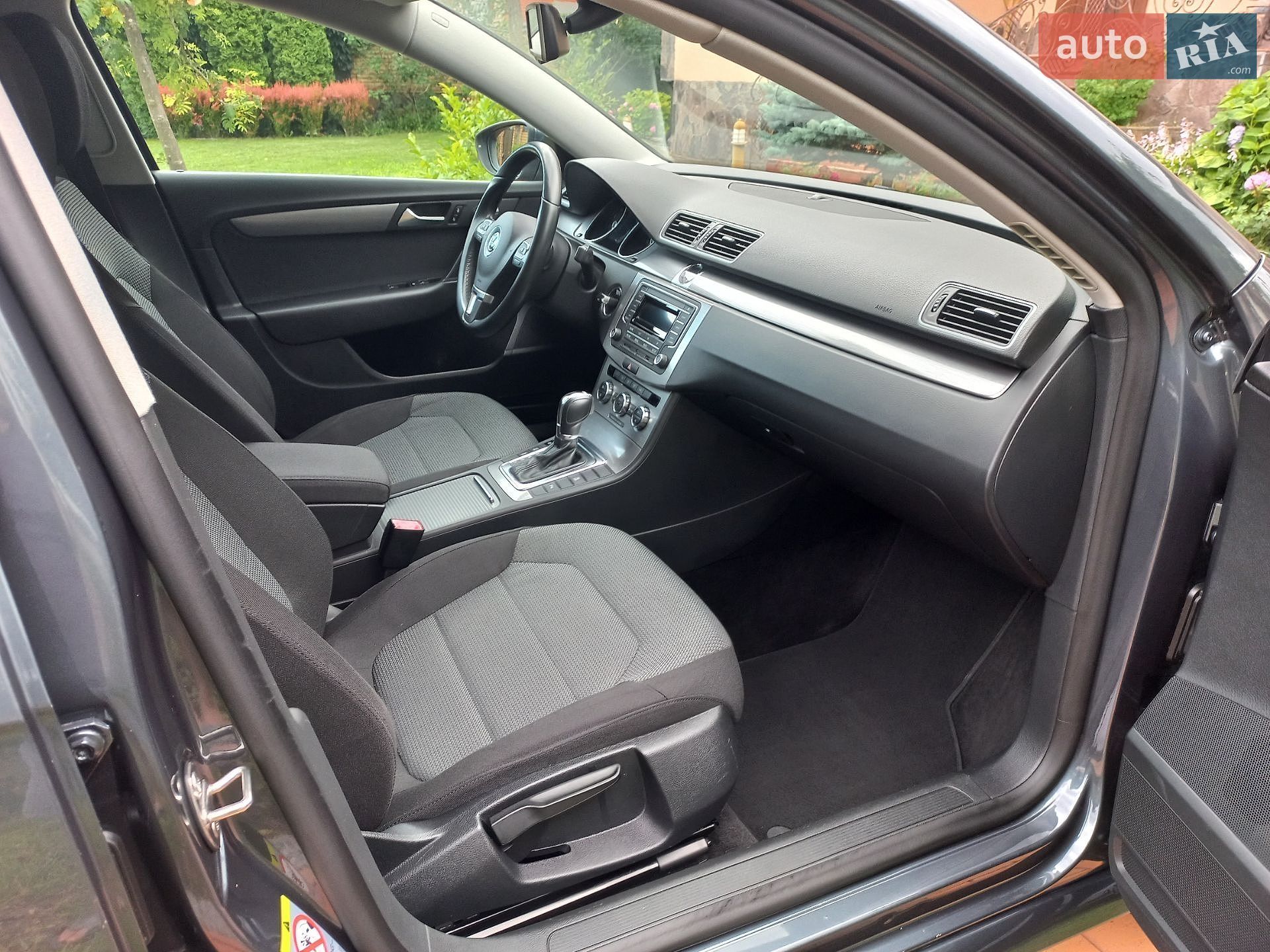 Volkswagen Passat 2012 VIN WVWZZZ3CZCE104904 фото оголошення 31 з 46