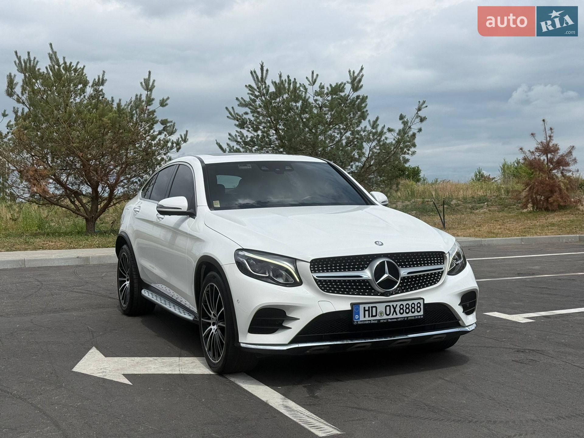 Mercedes-Benz GLC-Class Coupe 2017 VIN WDC0J0FB9HF248949 фото оголошення 11 з 51