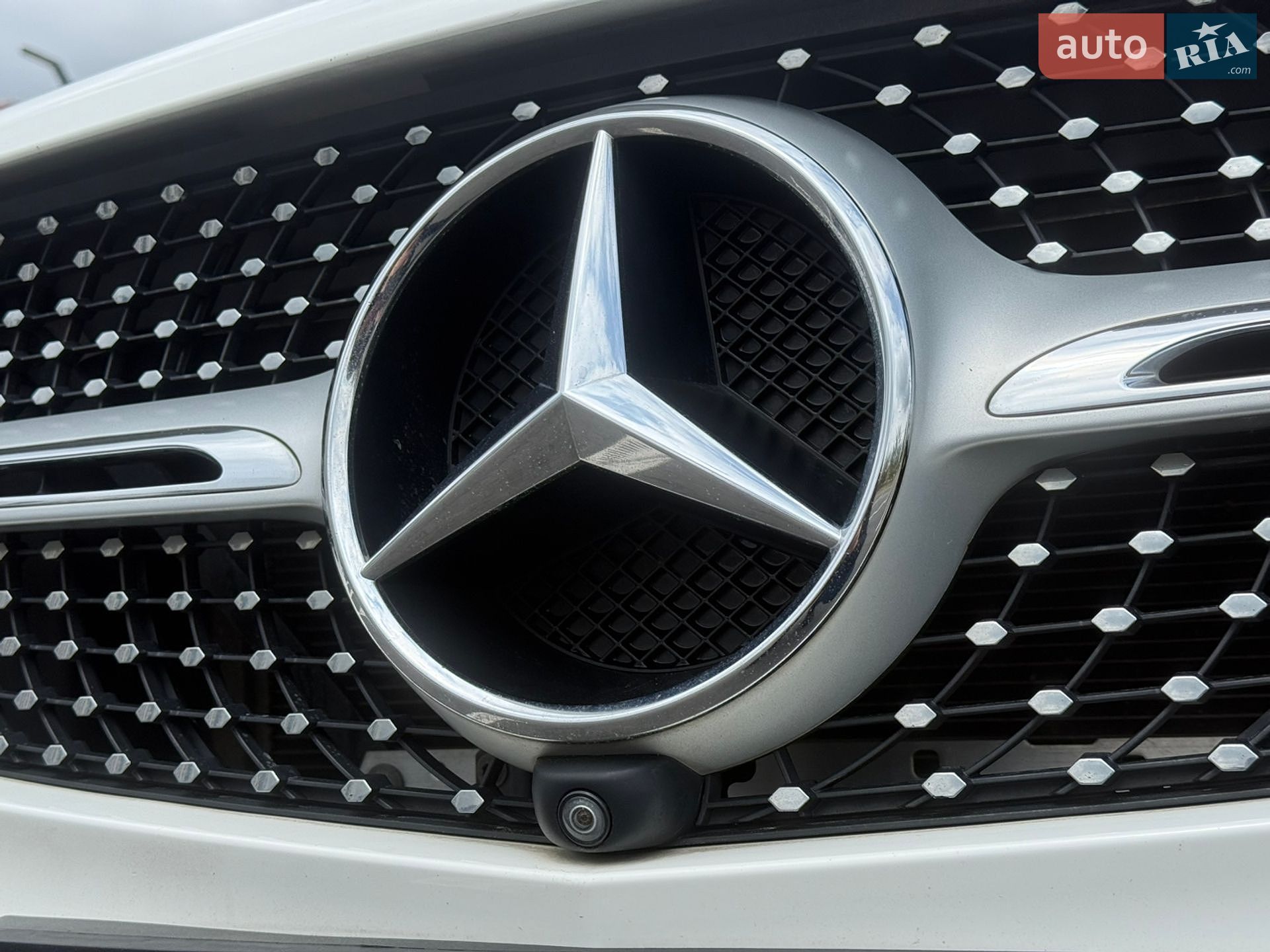 Mercedes-Benz GLC-Class Coupe 2017 VIN WDC0J0FB9HF248949 фото оголошення 18 з 51