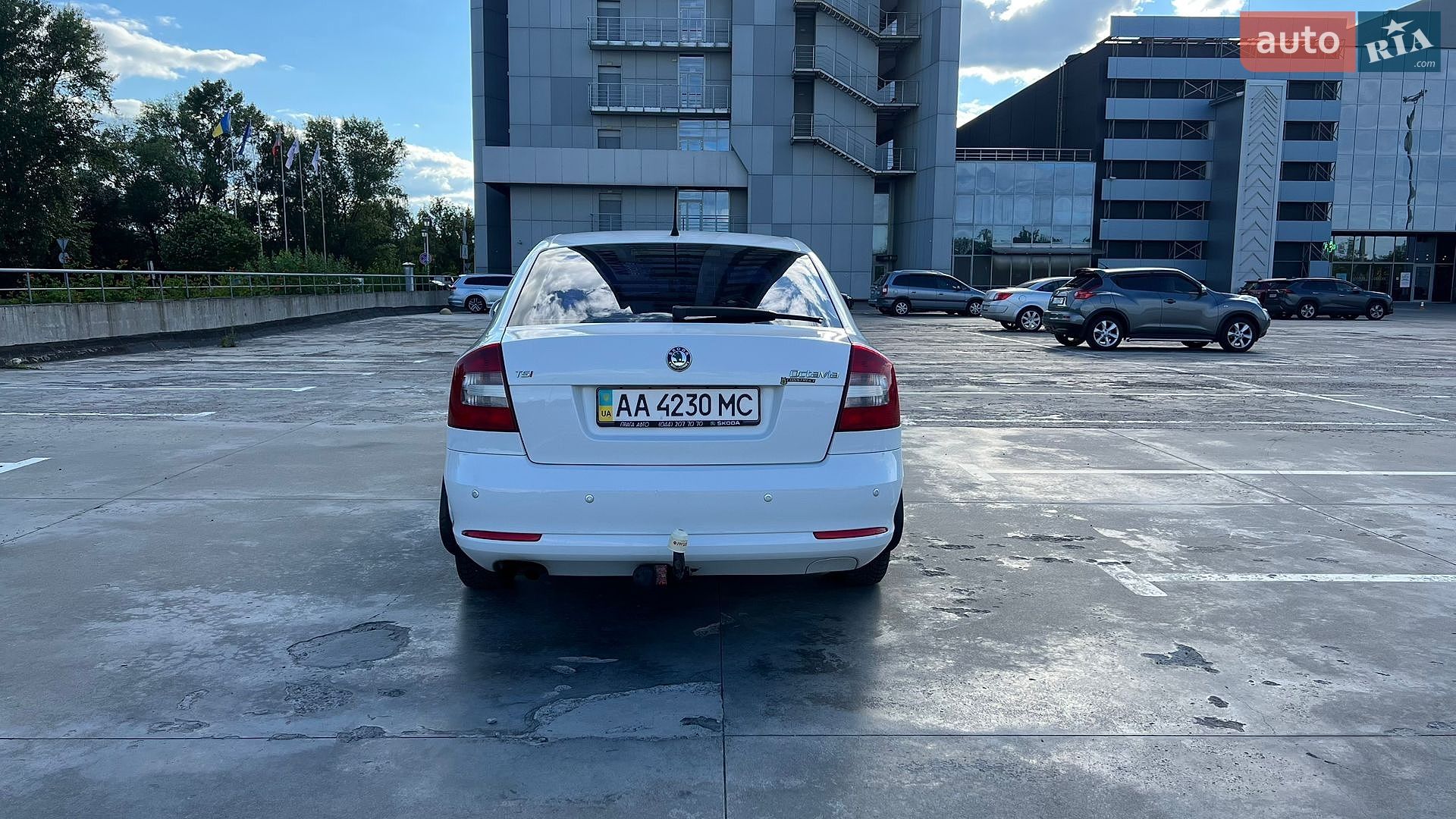 Skoda Octavia 2011 VIN TMBCK41Z4CB151976 фото оголошення 6 з 49