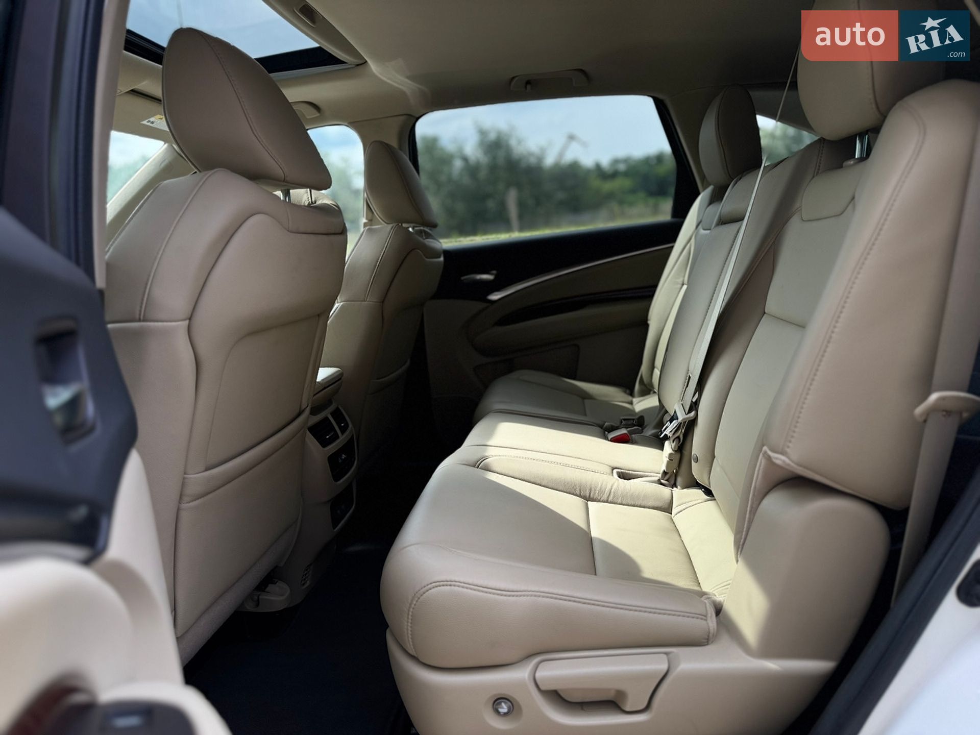 Acura MDX 2018 VIN 5J8YD4H35JL026074 фото оголошення 17 з 21