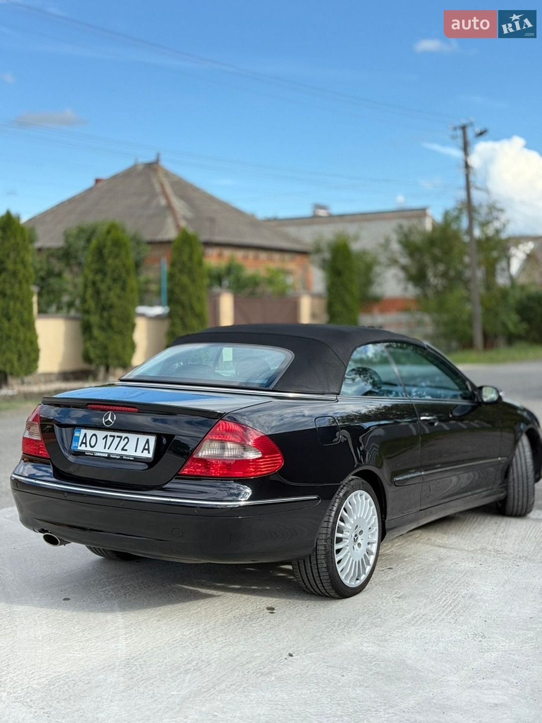Mercedes-Benz CLK-Class 2004 VIN WDB2094421T029741 фото оголошення 9 з 18