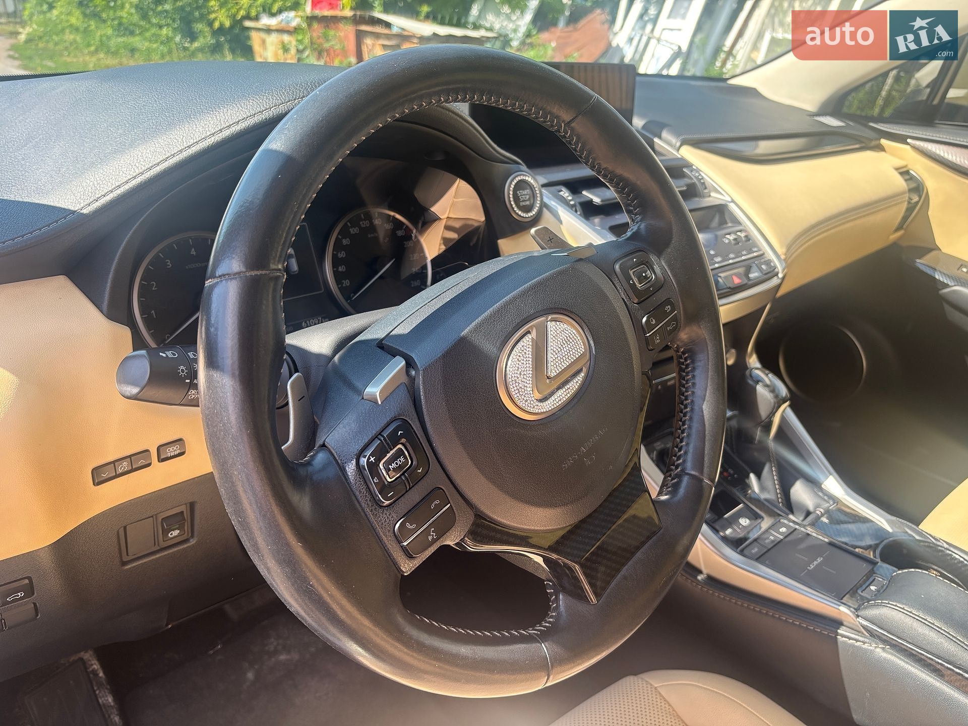 Lexus NX 2018 VIN JTJBARBZ8K2194058 фото оголошення 14 з 84