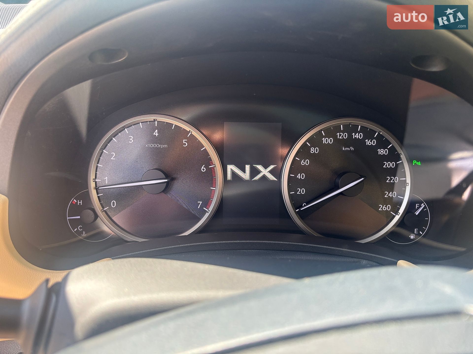 Lexus NX 2018 VIN JTJBARBZ8K2194058 фото оголошення 17 з 84