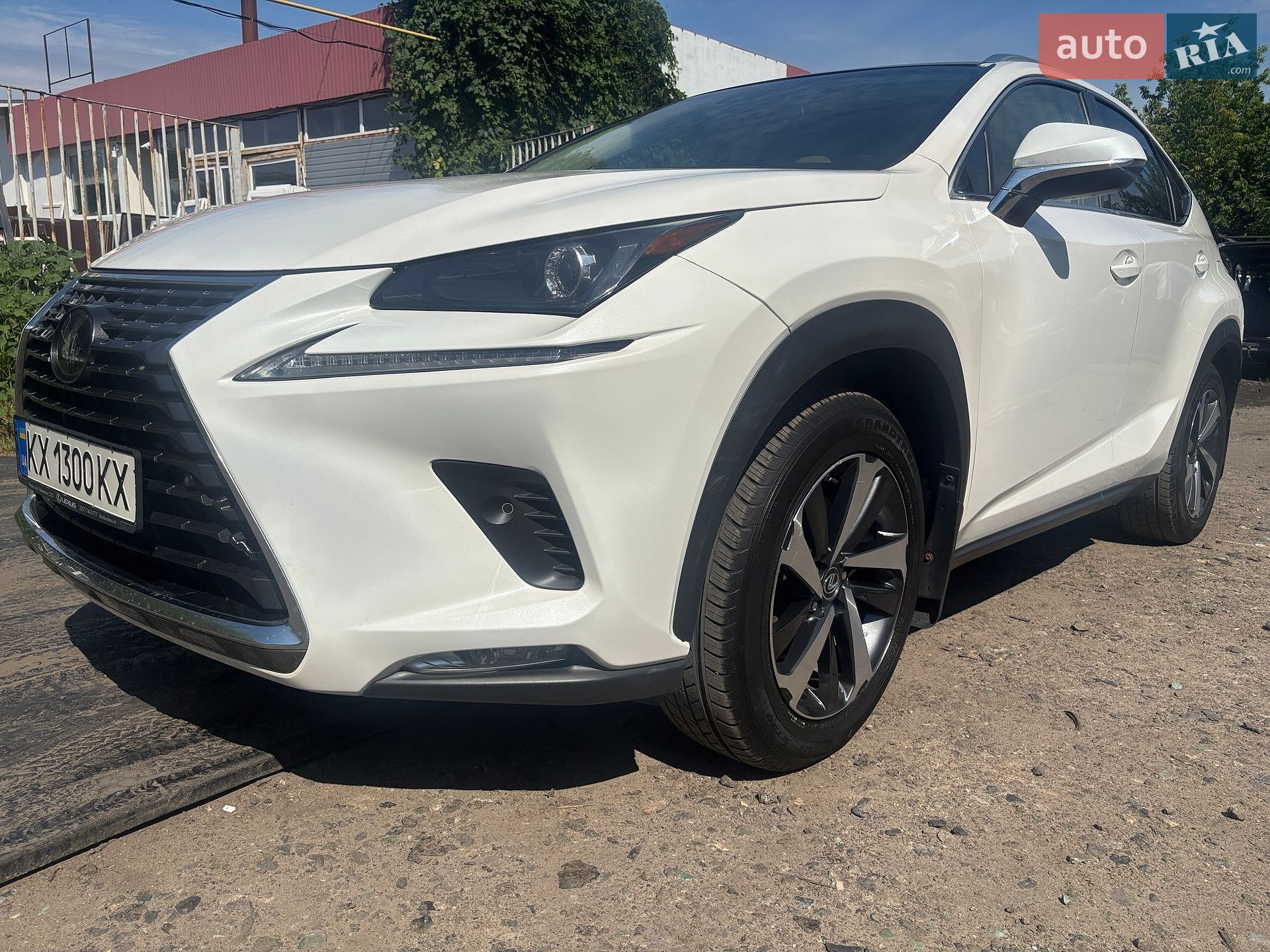 Lexus NX 2018 VIN JTJBARBZ8K2194058 фото оголошення 28 з 84