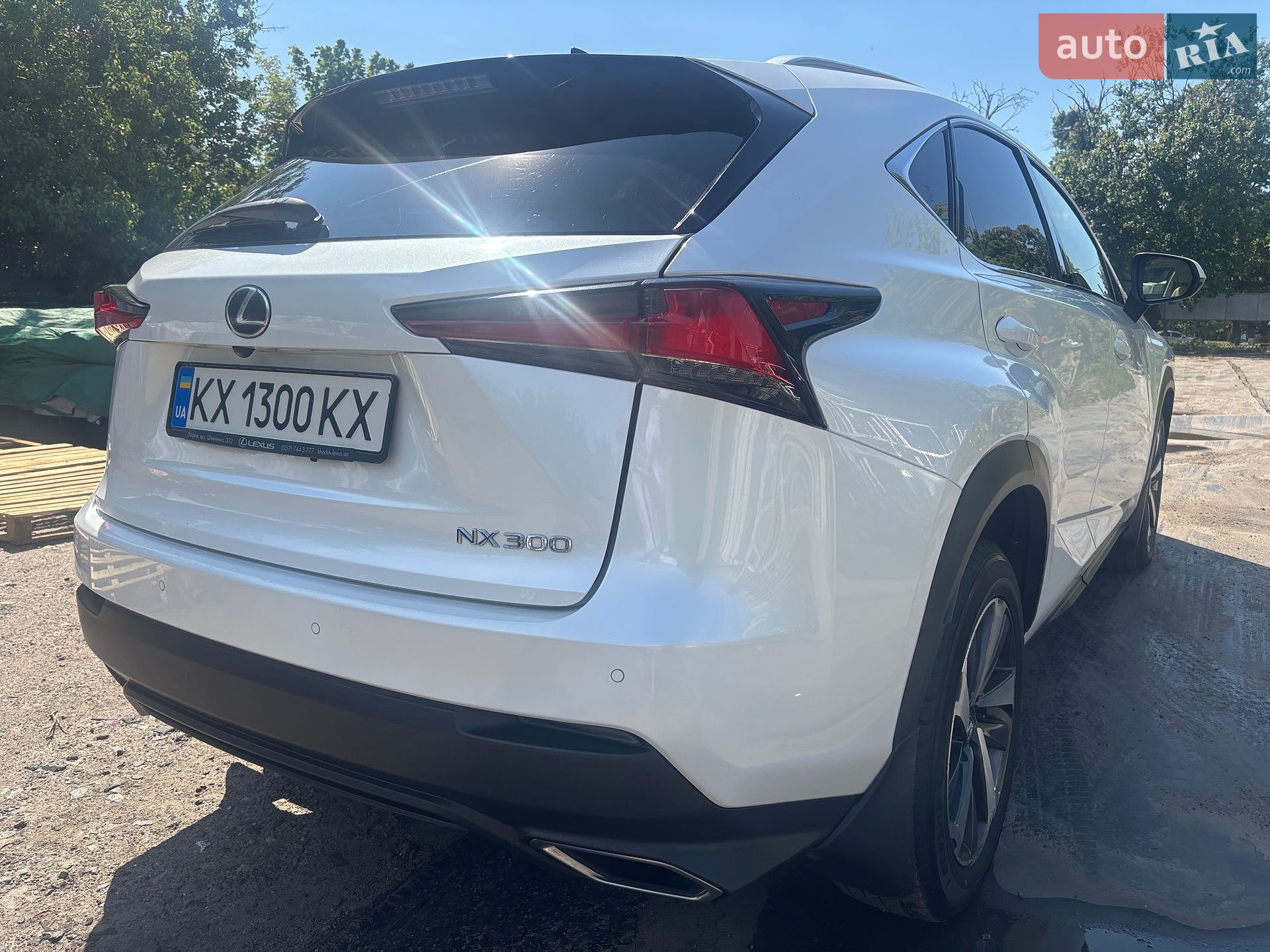 Lexus NX 2018 VIN JTJBARBZ8K2194058 фото оголошення 35 з 84