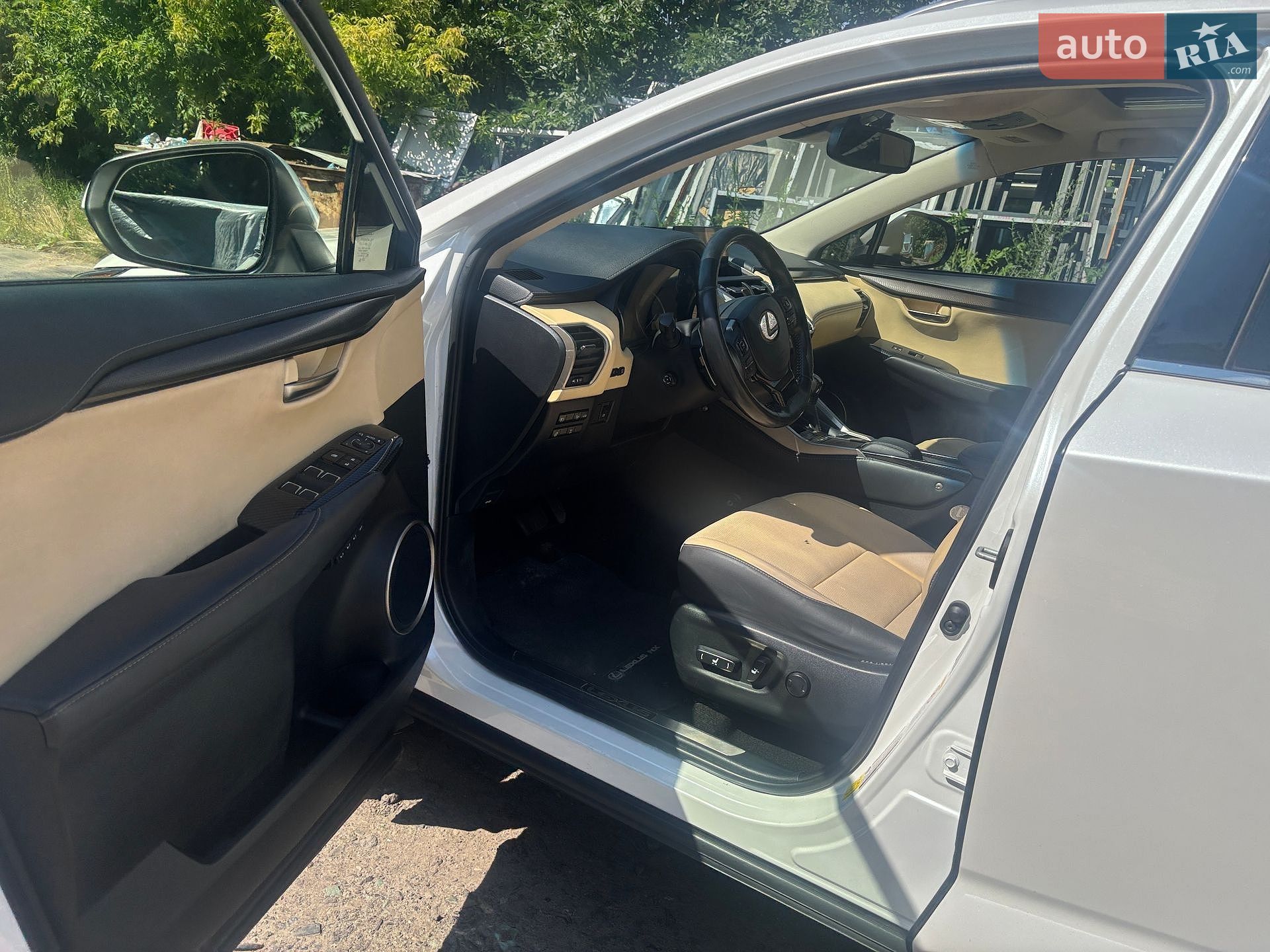 Lexus NX 2018 VIN JTJBARBZ8K2194058 фото оголошення 42 з 84