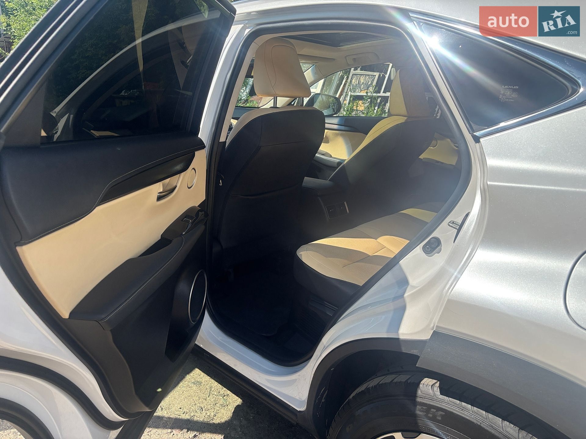 Lexus NX 2018 VIN JTJBARBZ8K2194058 фото оголошення 44 з 84