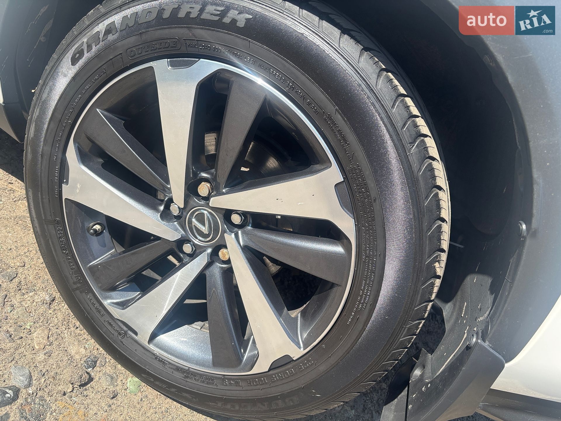 Lexus NX 2018 VIN JTJBARBZ8K2194058 фото оголошення 45 з 84