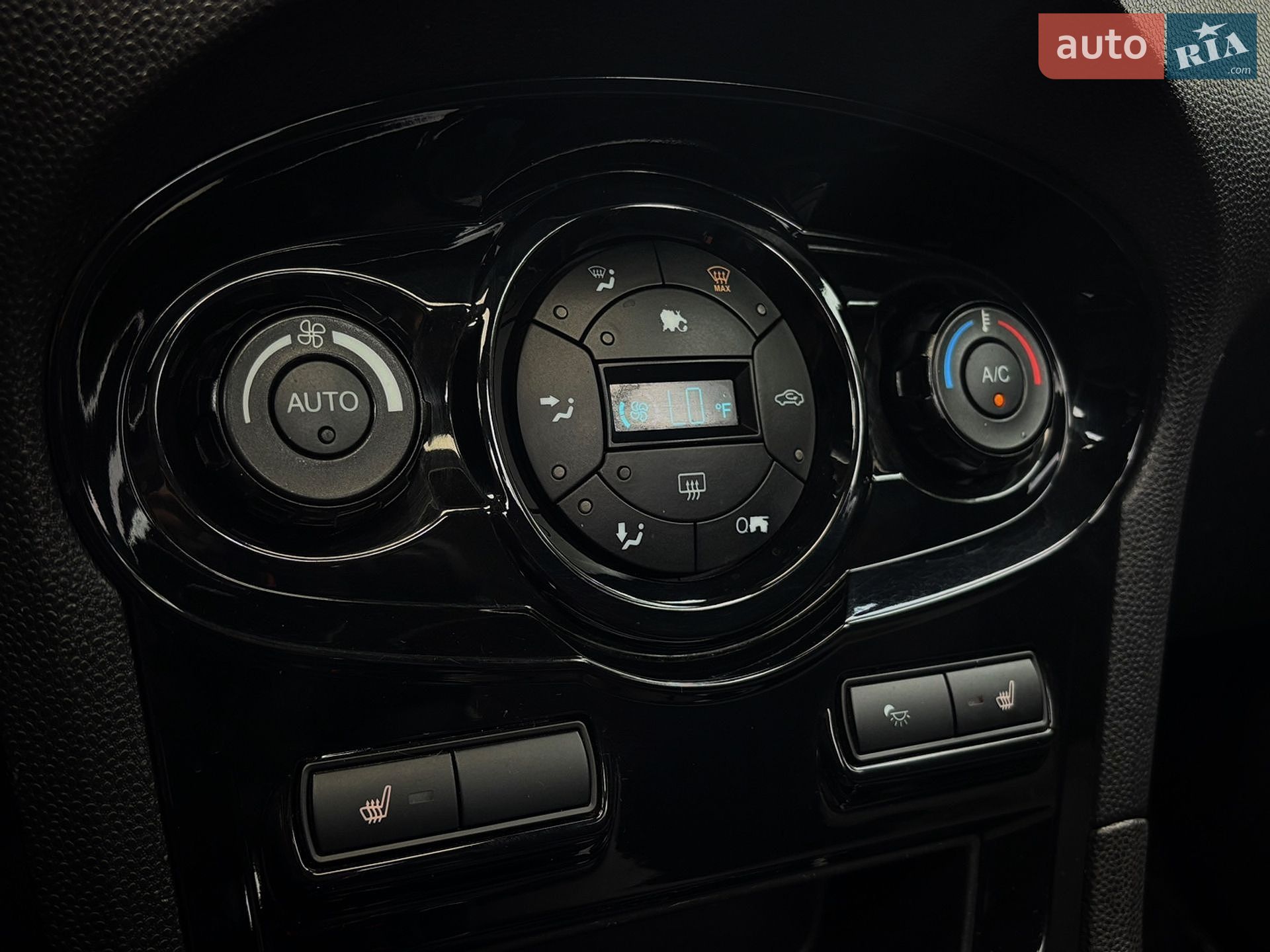 Ford Fiesta 2013 VIN 3FADP4BJ8EM127339 фото оголошення 13 з 17