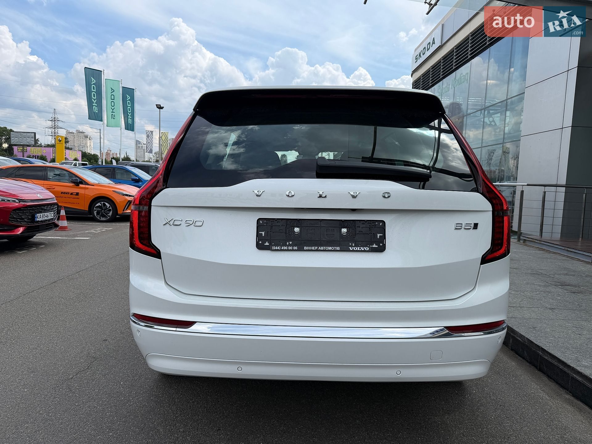 Volvo XC90 2025 VIN YV1LFM1V1T1473590 фото оголошення 6 з 16