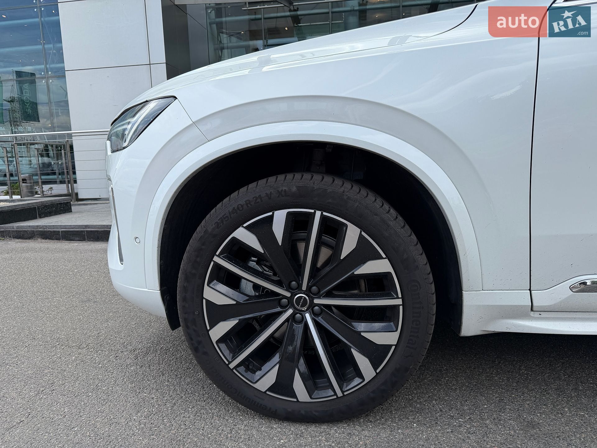 Volvo XC90 2025 VIN YV1LFM1V1T1473590 фото оголошення 8 з 16
