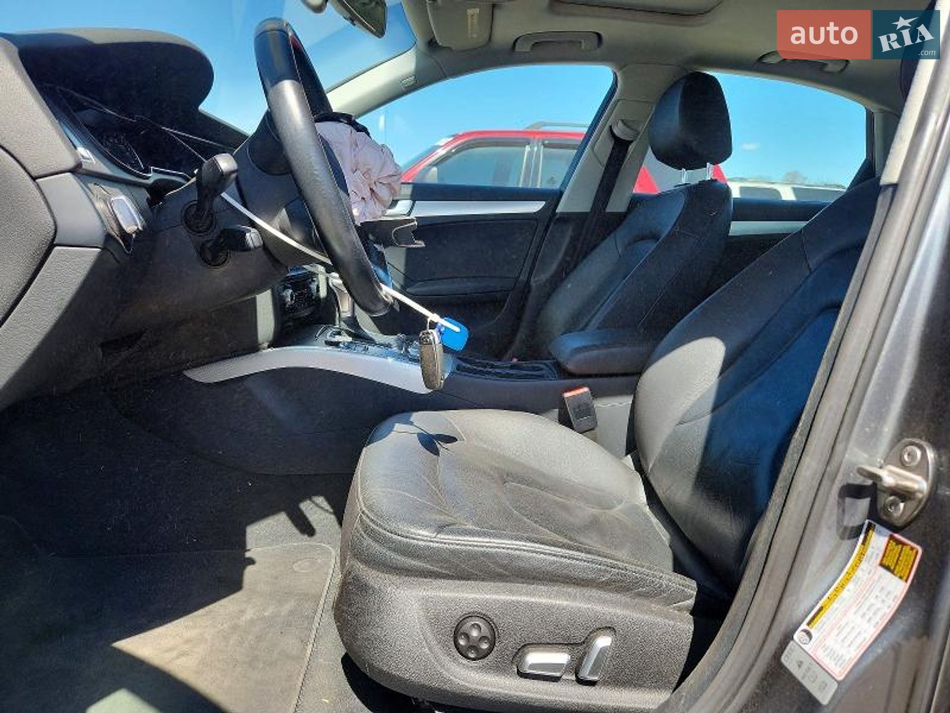 Audi A4 2014 VIN WAUAFAFLXFN025121 фото оголошення 7 з 13