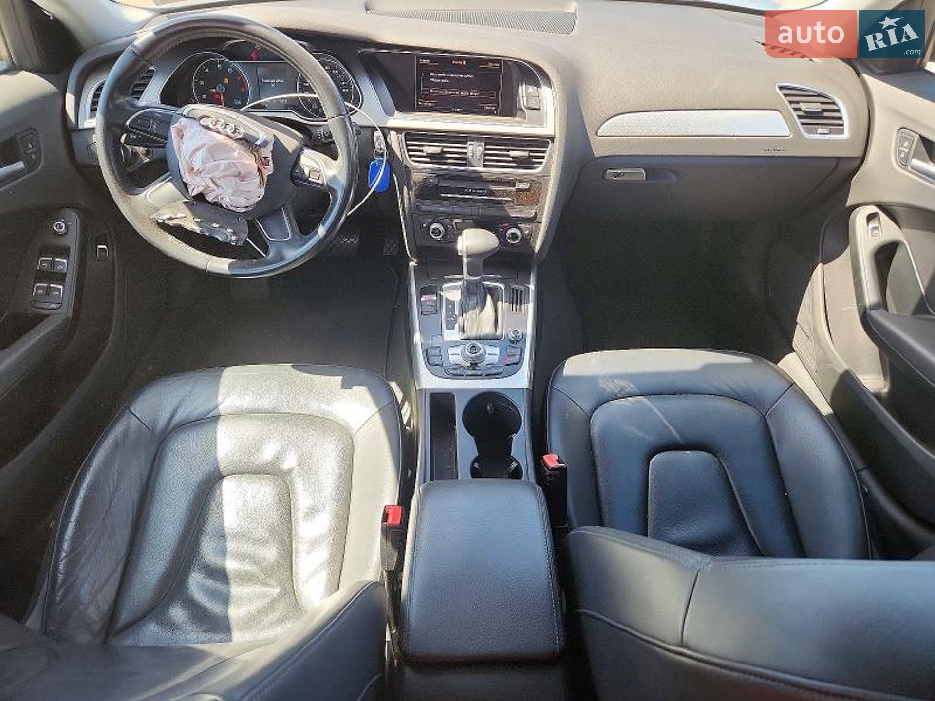 Audi A4 2014 VIN WAUAFAFLXFN025121 фото оголошення 8 з 13