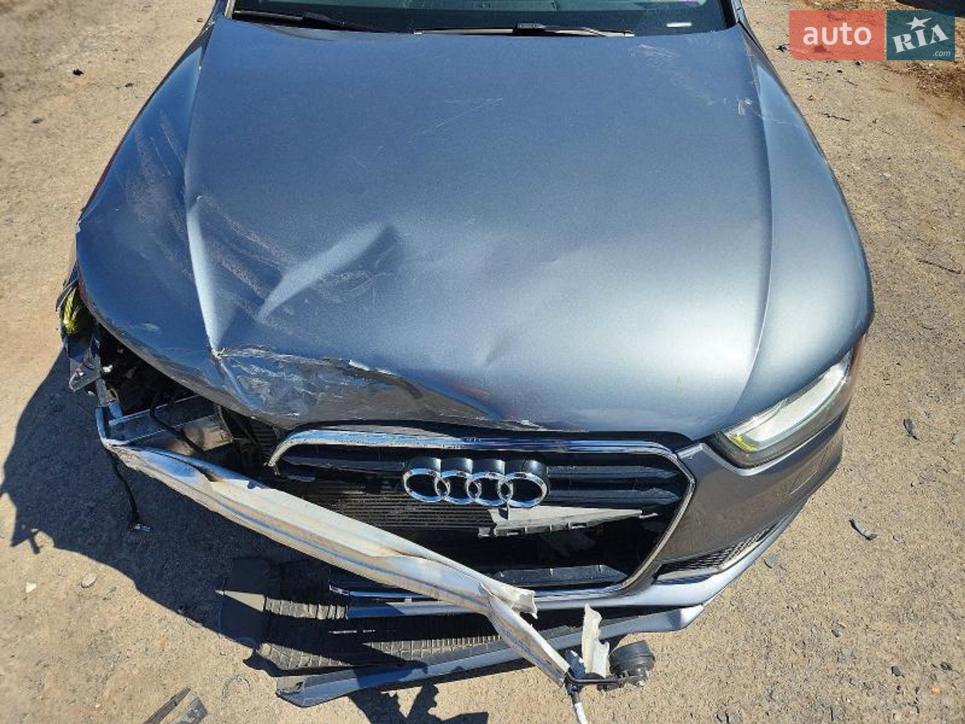 Audi A4 2014 VIN WAUAFAFLXFN025121 фото оголошення 11 з 13