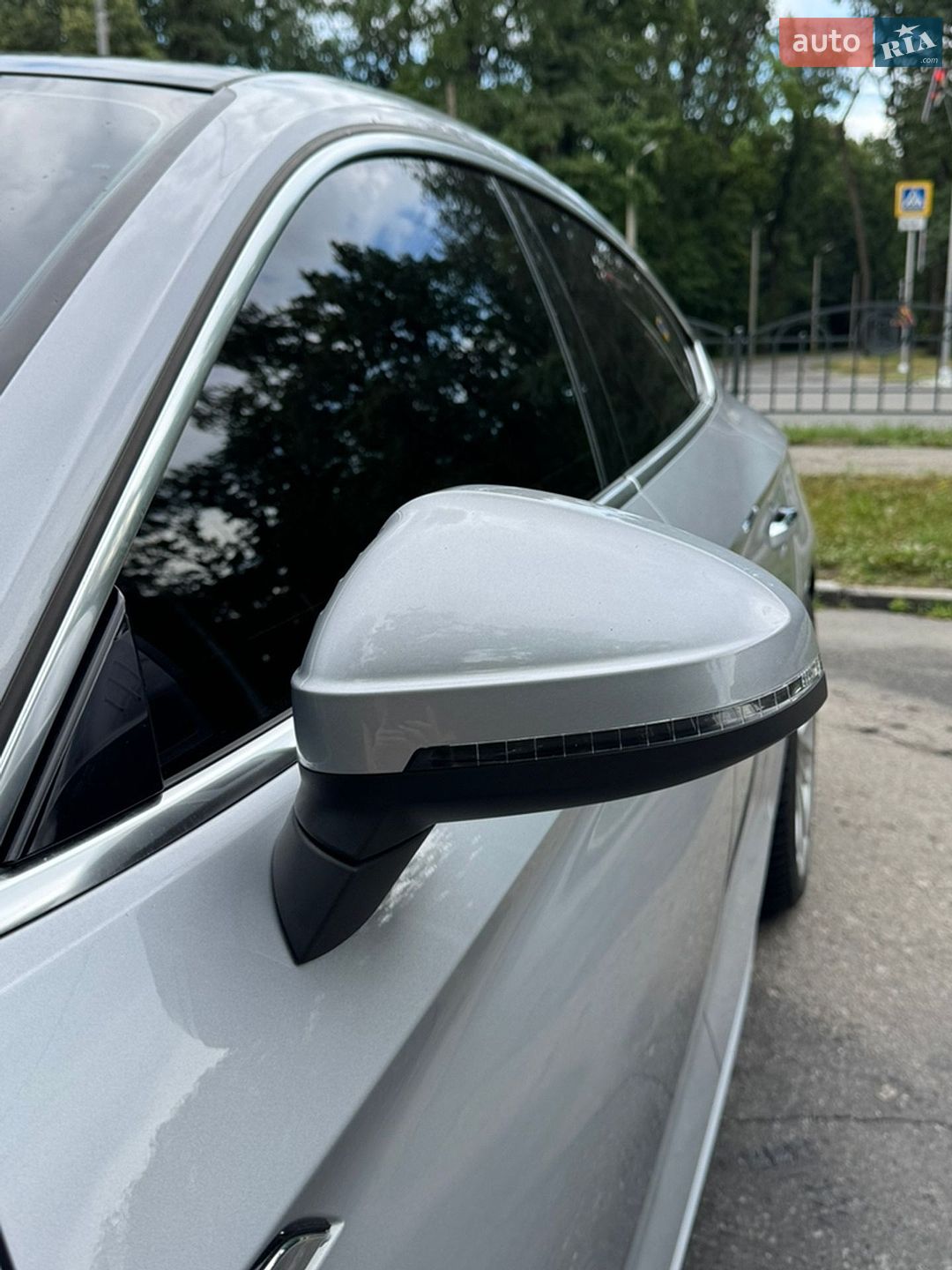 Audi A5 Sportback 2020 VIN WAUCNCF57LA013083 фото оголошення 9 з 20