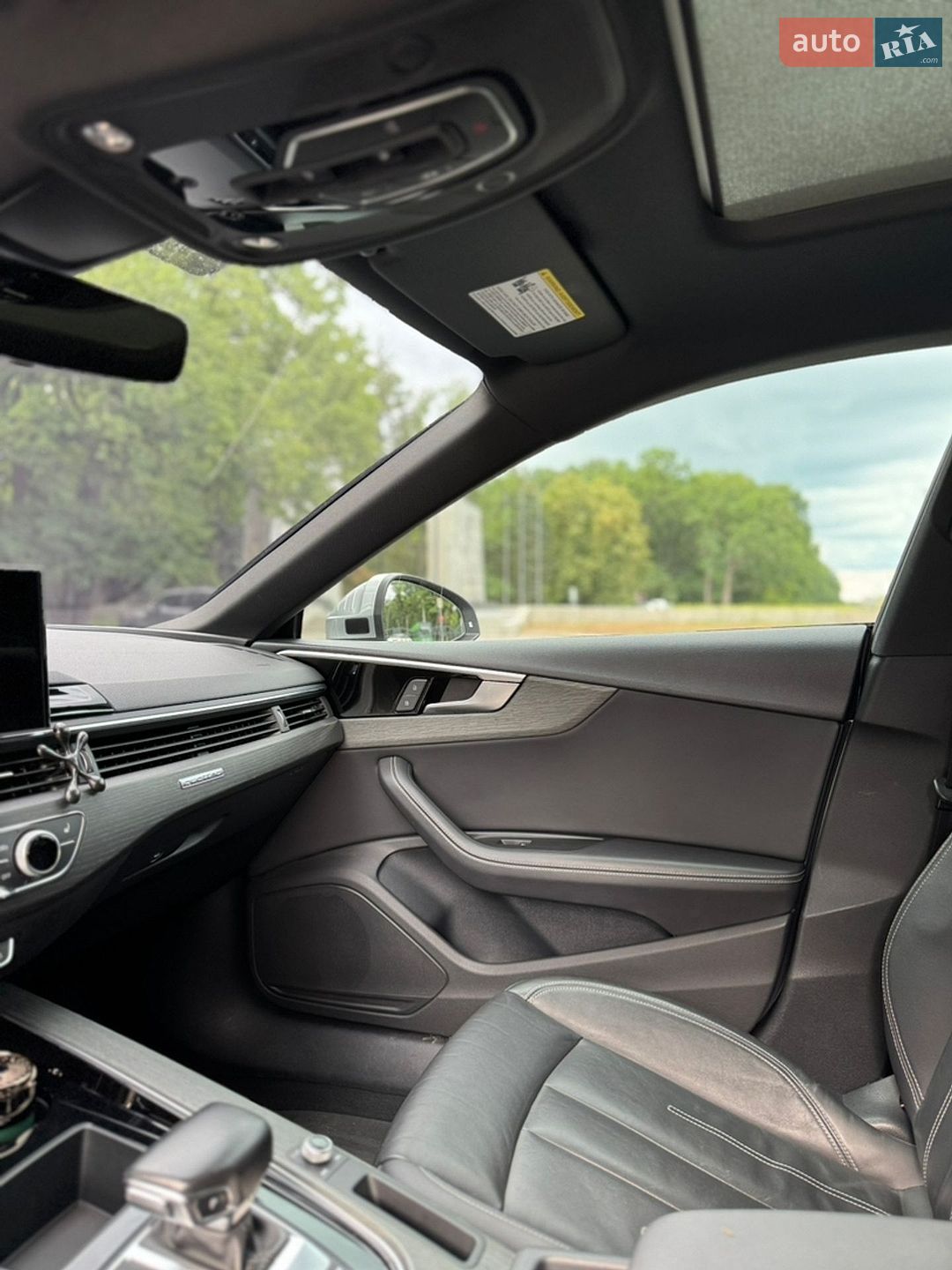 Audi A5 Sportback 2020 VIN WAUCNCF57LA013083 фото оголошення 16 з 20