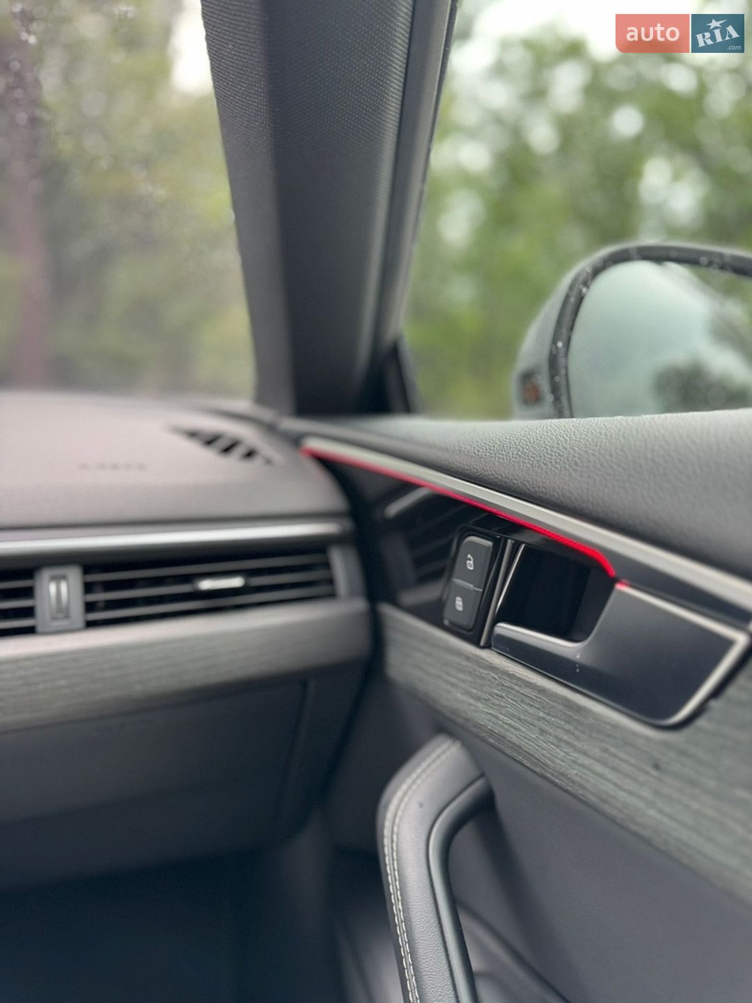 Audi A5 Sportback 2020 VIN WAUCNCF57LA013083 фото оголошення 18 з 20
