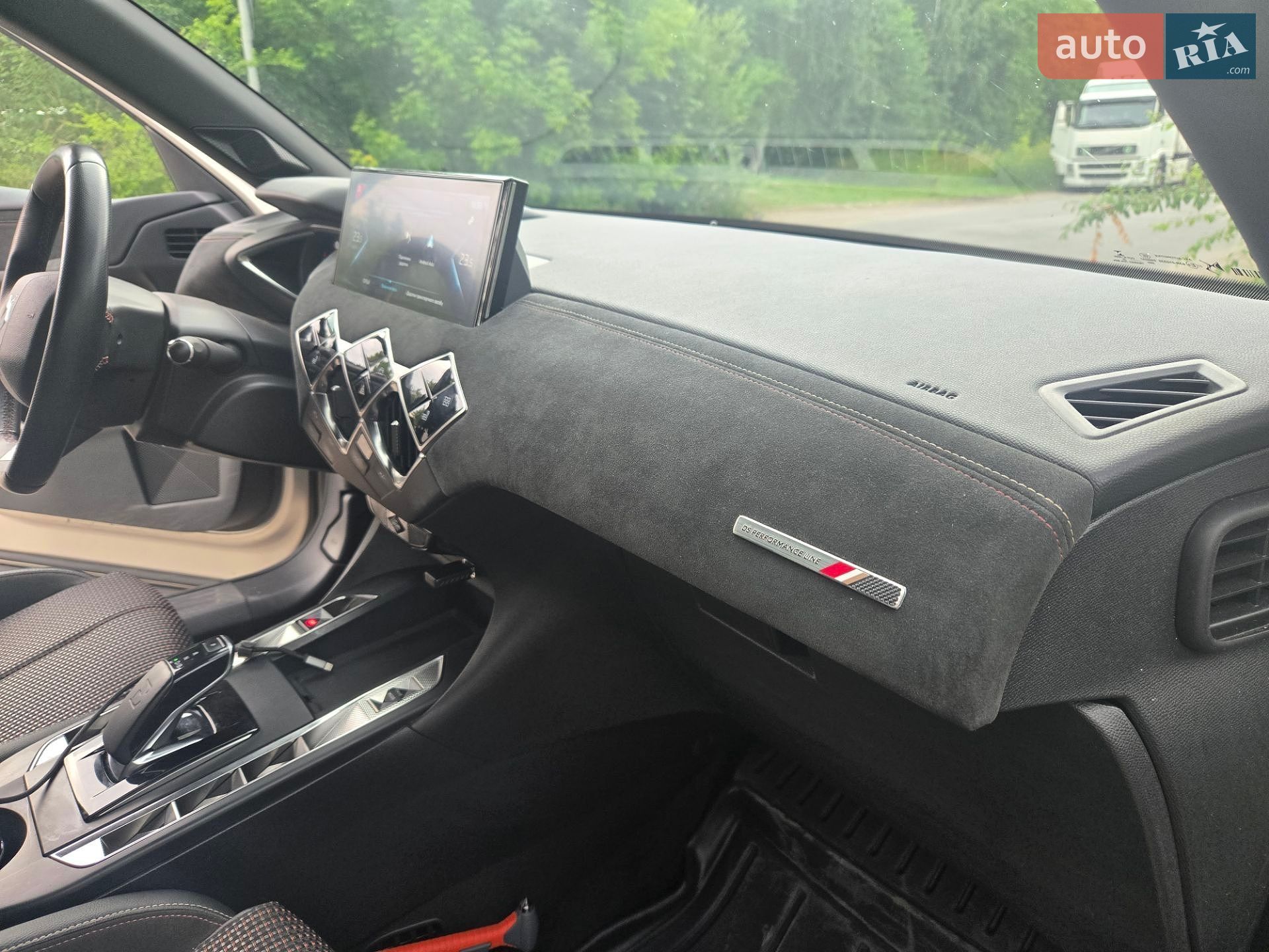 DS 3 Crossback 2020 VIN VR1UJZKXZLW024906 фото оголошення 5 з 109