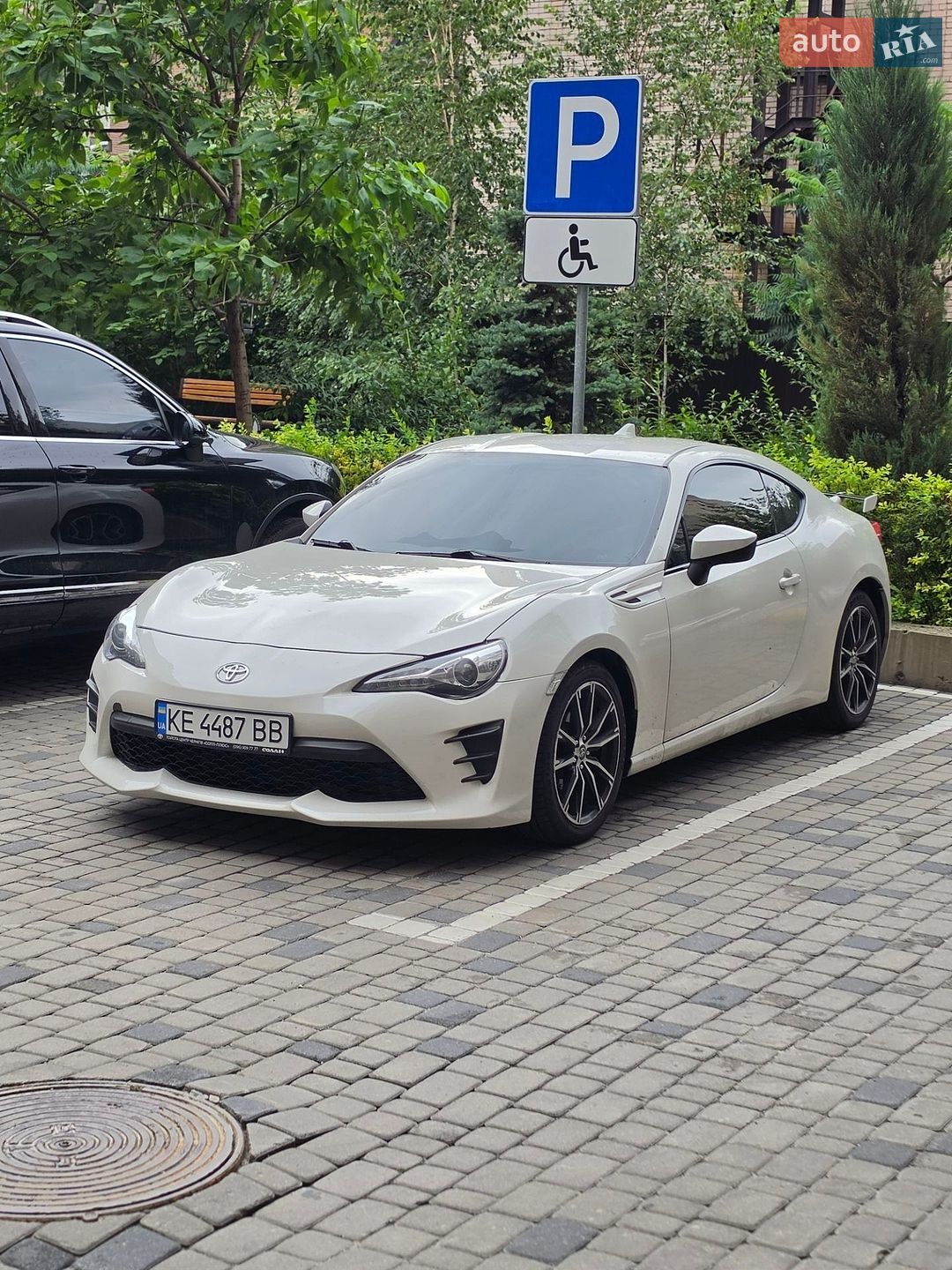 Toyota GT 86 2018 VIN JF1ZNAE18K8703212 фото оголошення 12 з 12