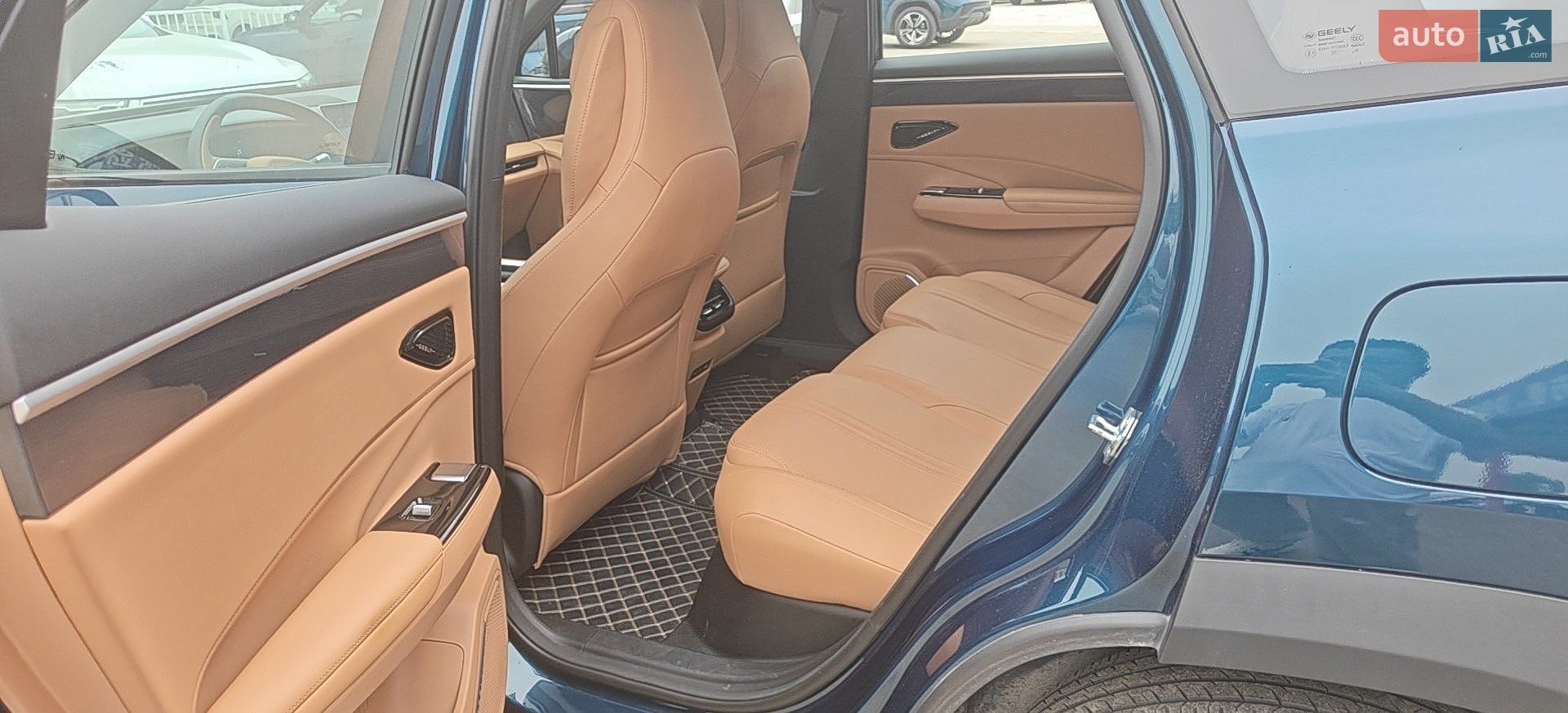 Geely Galaxy L7 2024 VIN LB378JNZ0RB000169 фото оголошення 6 з 8