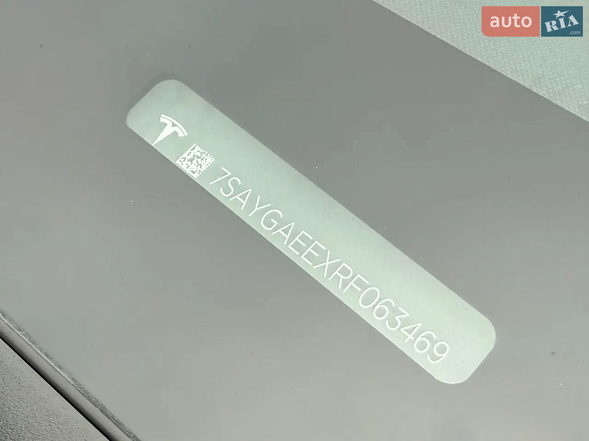 Tesla Model Y 2024 VIN 7SAYGAEEXRF063469 фото оголошення 47 з 48