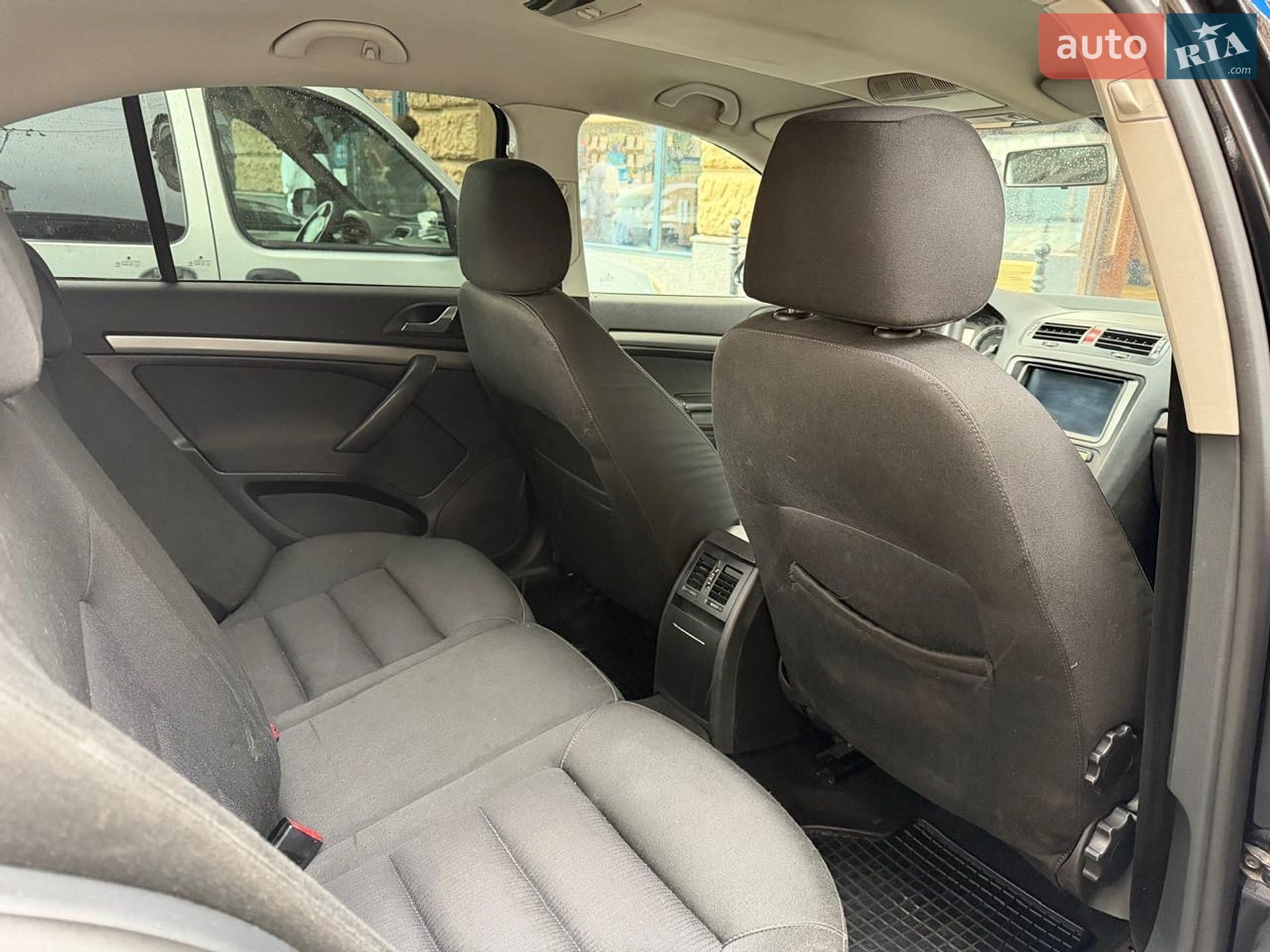 Skoda Octavia 2007 VIN TMBBD41Z08B151812 фото оголошення 7 з 9