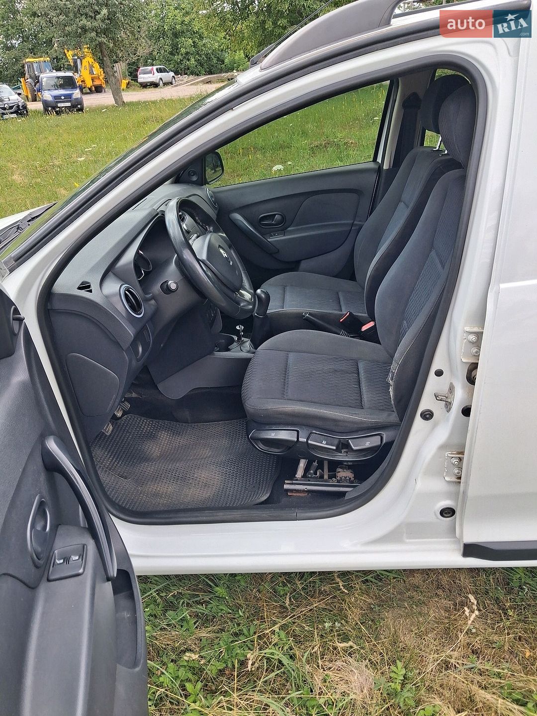 Renault Logan 2013 VIN VF17SRAW450001871 фото оголошення 11 з 12