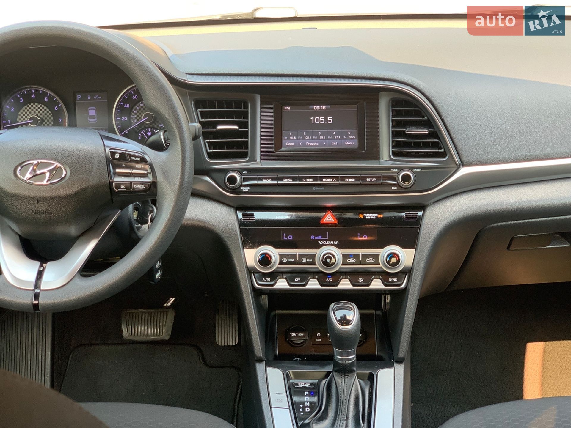 Hyundai Elantra 2019 VIN KMHD74LF1LU950283 фото оголошення 23 з 37