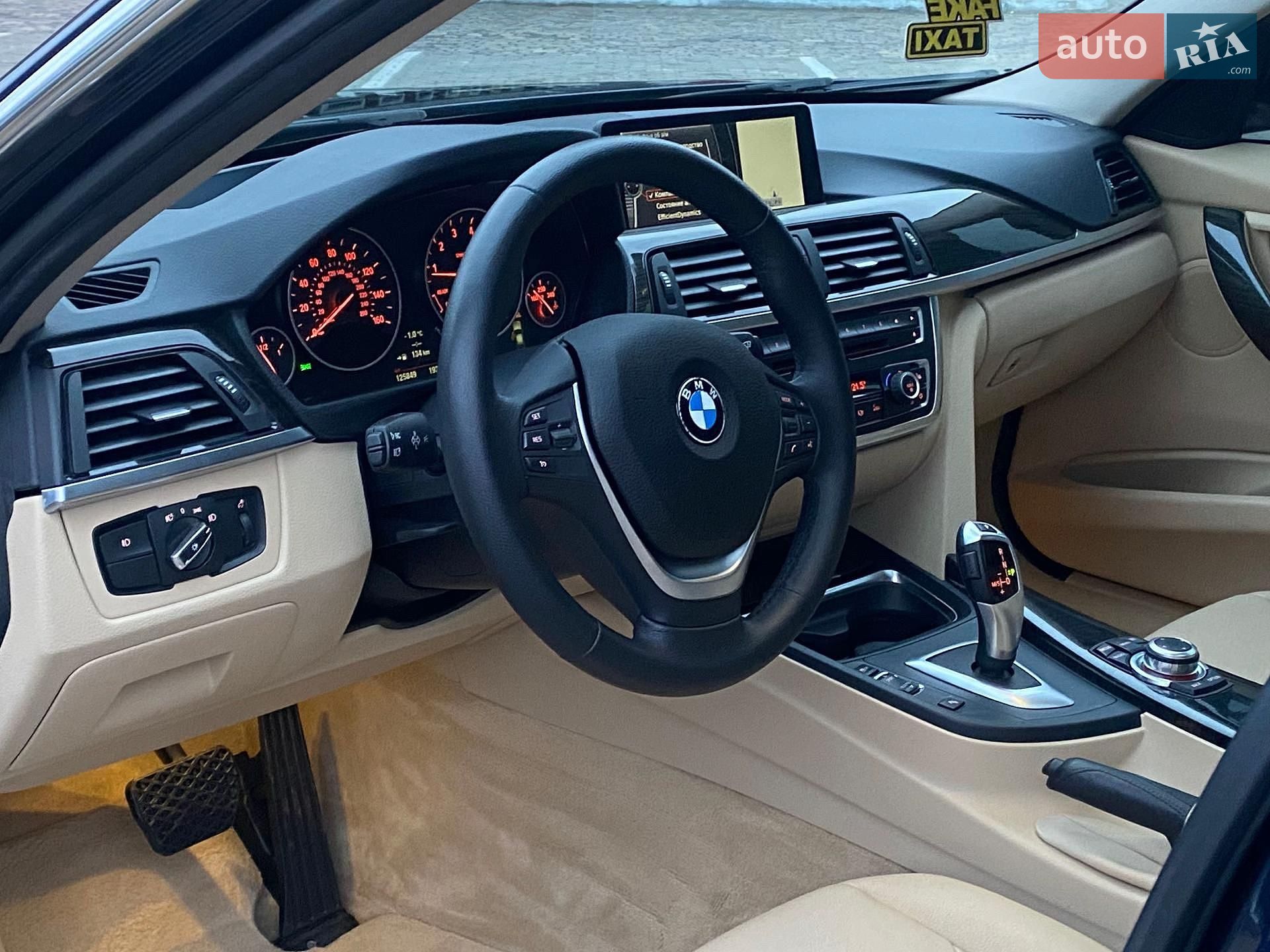 BMW 3 Series 2011 VIN WBA3A5C53CF256145 фото оголошення 30 з 44