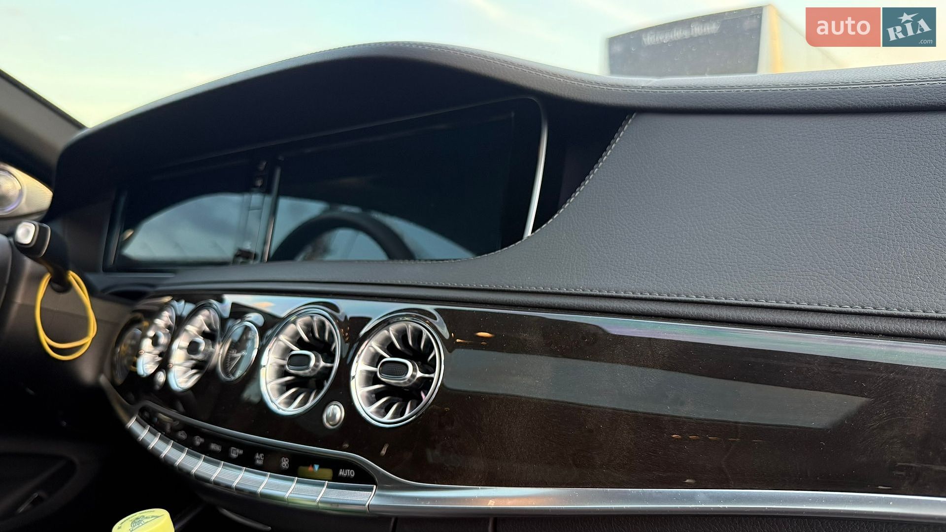 Mercedes-Benz S-Class 2015 VIN WDDUG3CB9FA175092 фото оголошення 20 з 50
