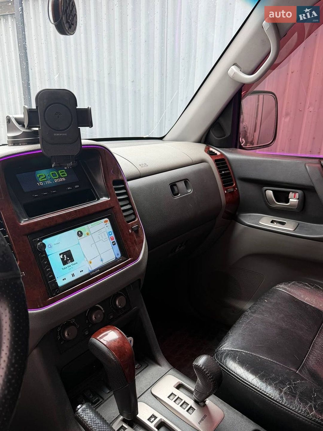 Mitsubishi Pajero 2004 VIN JMBLYV78W4J004475 фото оголошення 22 з 28