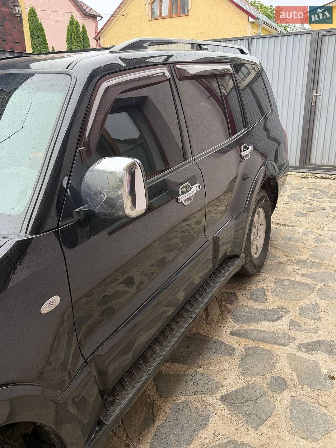 Mitsubishi Pajero 2004 VIN JMBLYV78W4J004475 фото оголошення 25 з 28