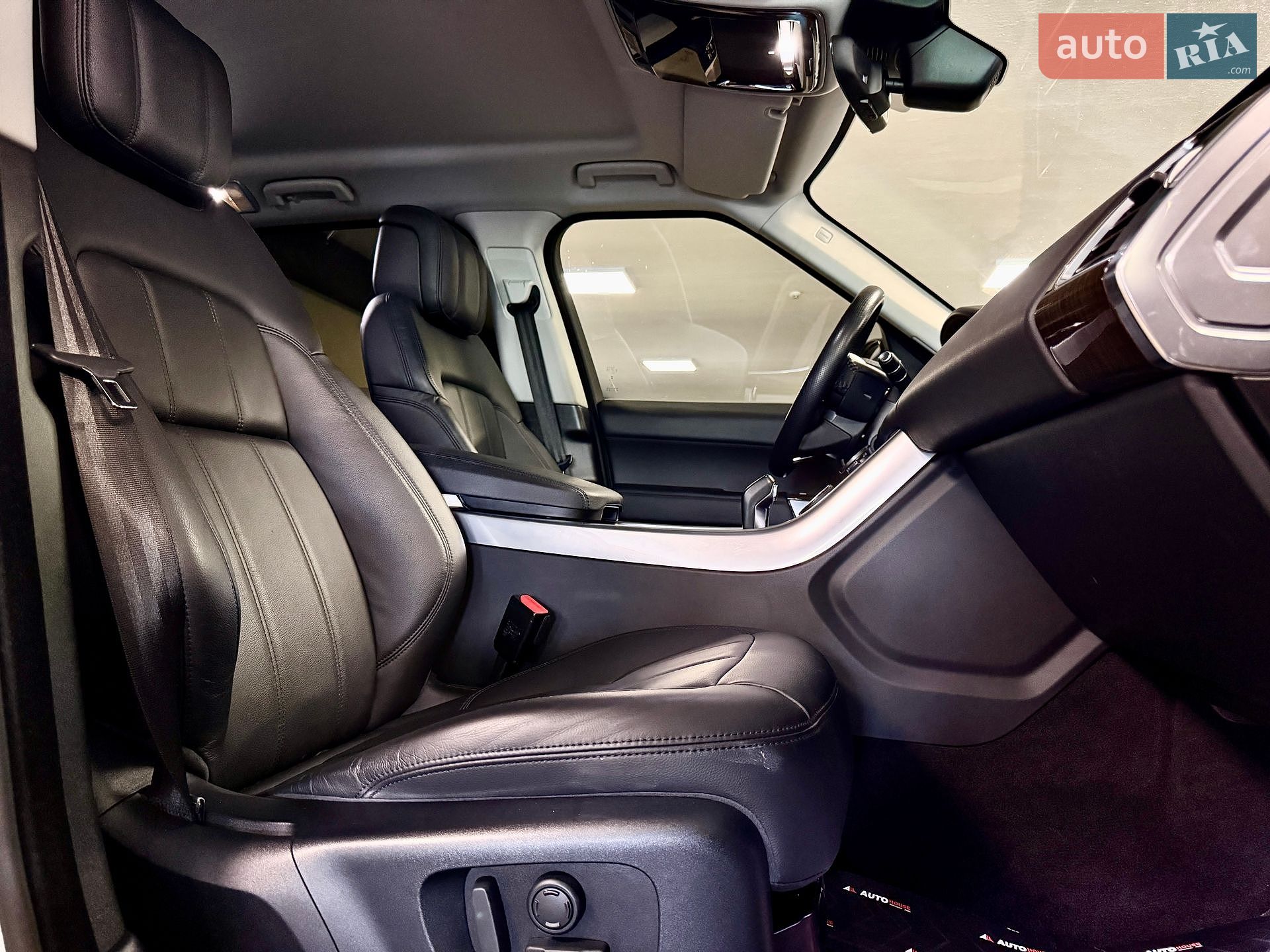 Land Rover Range Rover Sport 2020 VIN SALWA2BK2LA723499 фото оголошення 3 з 114