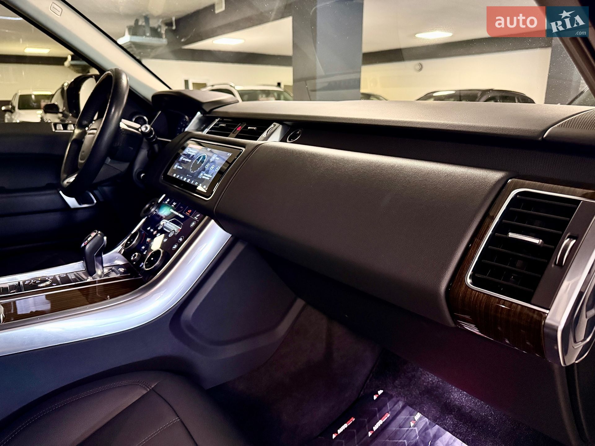 Land Rover Range Rover Sport 2020 VIN SALWA2BK2LA723499 фото оголошення 6 з 114
