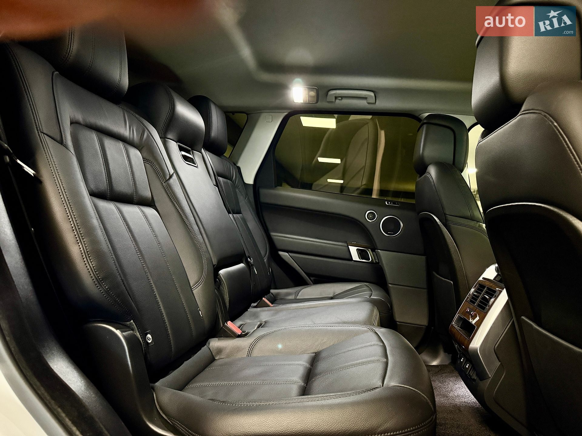 Land Rover Range Rover Sport 2020 VIN SALWA2BK2LA723499 фото оголошення 8 з 114