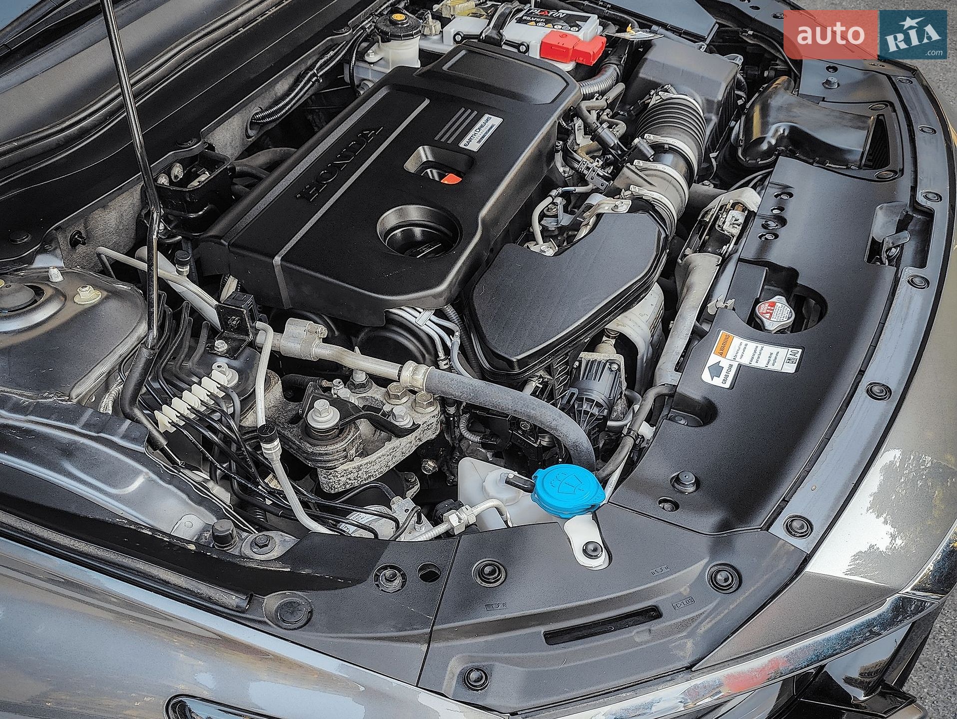 Honda Accord 2018 VIN 1HGCV2F94JA029031 фото оголошення 12 з 16