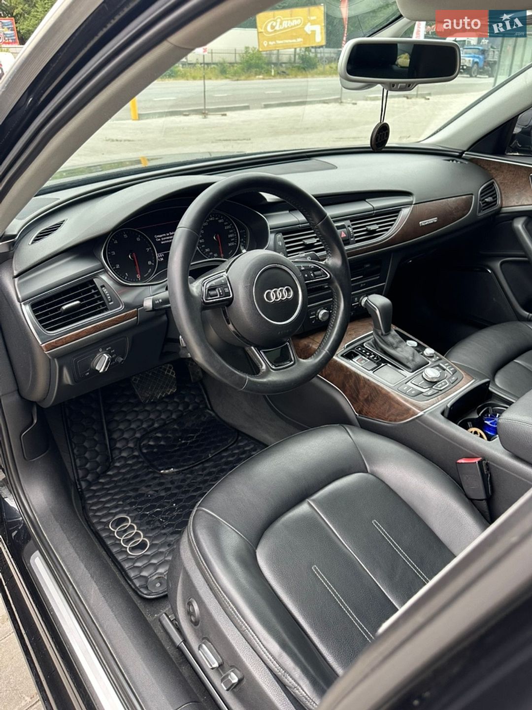 Audi A6 2013 VIN WAUGFAFC7DN098194 фото оголошення 14 з 37