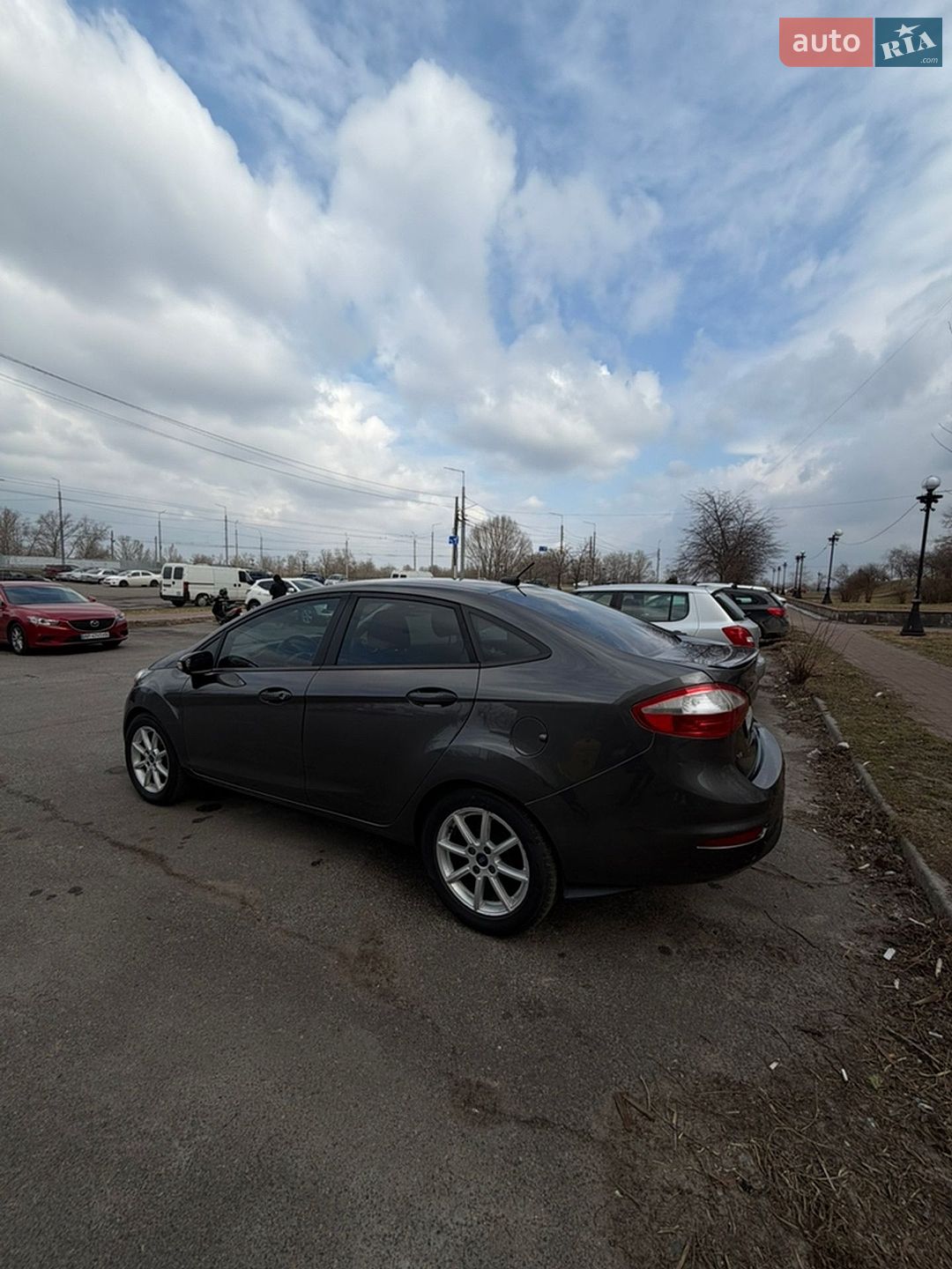 Ford Fiesta 2014 VIN 3FADP4BJ7FM146787 фото оголошення 3 з 40
