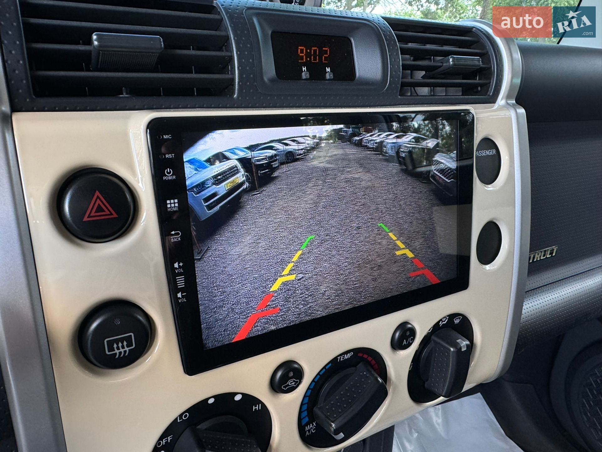 Toyota FJ Cruiser 2010 VIN JTEBU4BF8AK095639 фото оголошення 35 з 54
