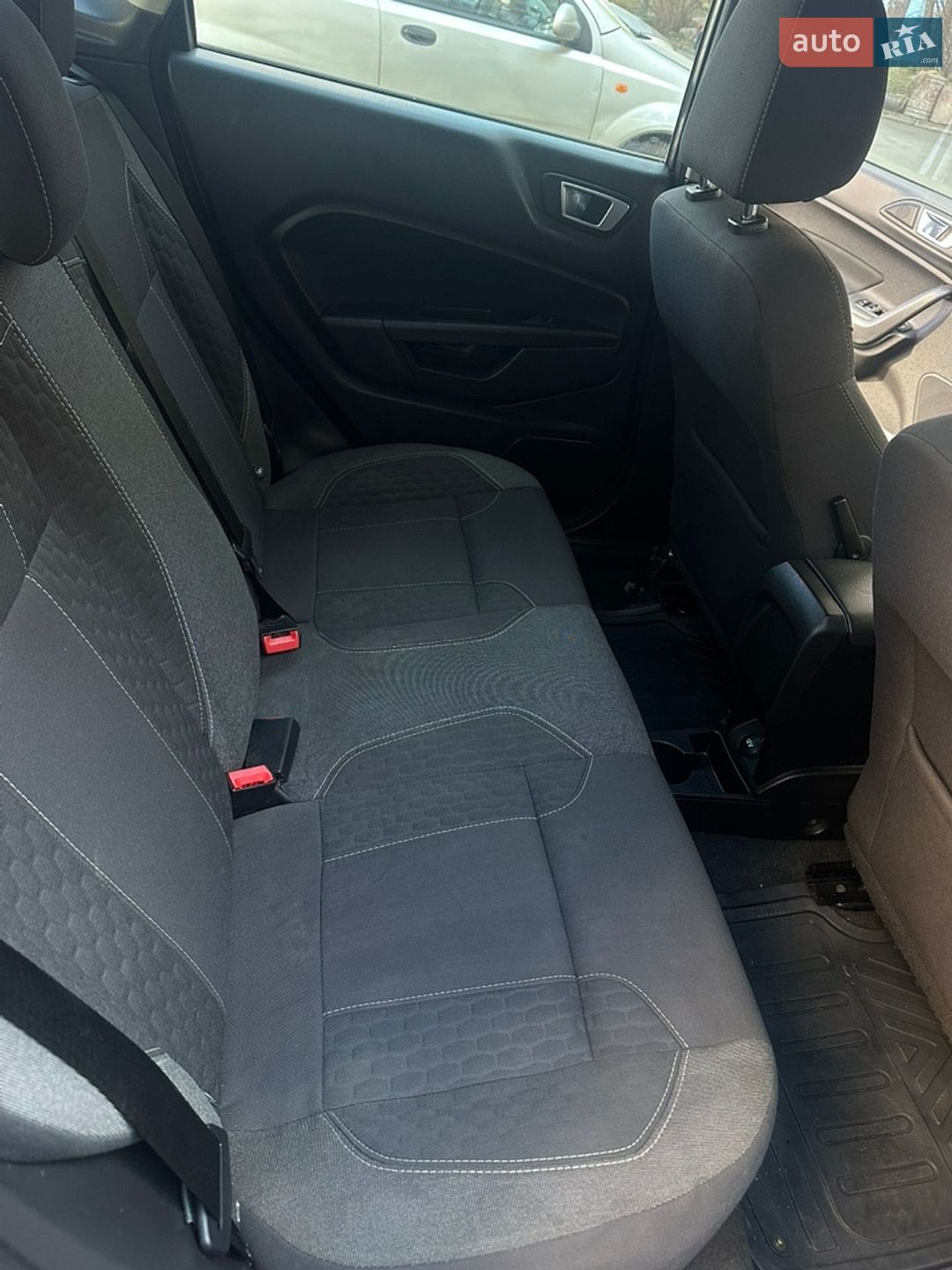 Ford Fiesta 2014 VIN 3FADP4BJ7FM146787 фото оголошення 23 з 40
