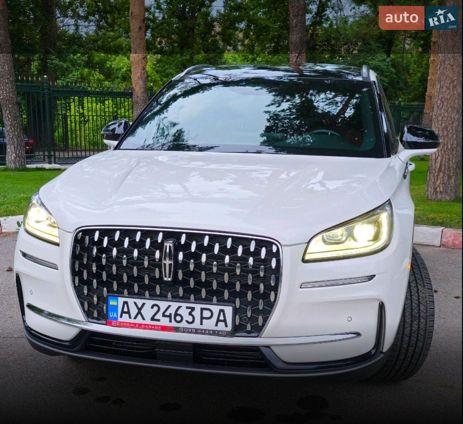 Lincoln Corsair 2024 VIN 5LMCJ2CA2RUL24981 фото оголошення 2 з 16