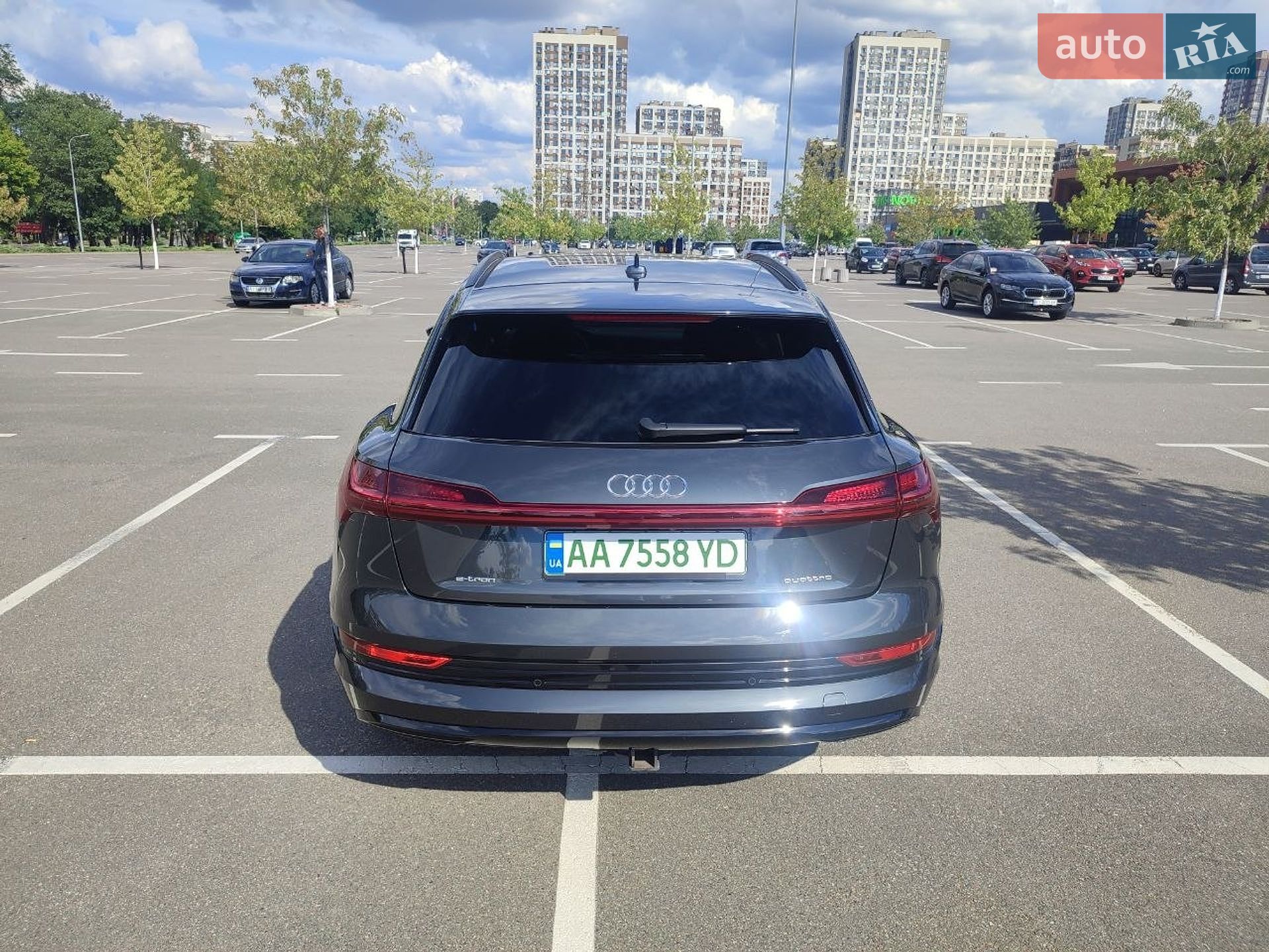 Audi e-tron 2020 VIN WA1VABGE0MB004327 фото оголошення 19 з 75