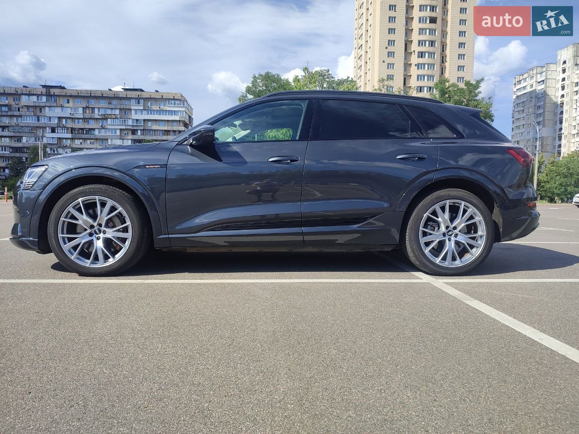 Audi e-tron 2020 VIN WA1VABGE0MB004327 фото оголошення 21 з 75