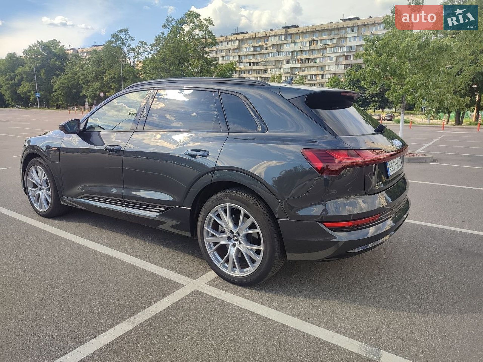 Audi e-tron 2020 VIN WA1VABGE0MB004327 фото оголошення 25 з 75