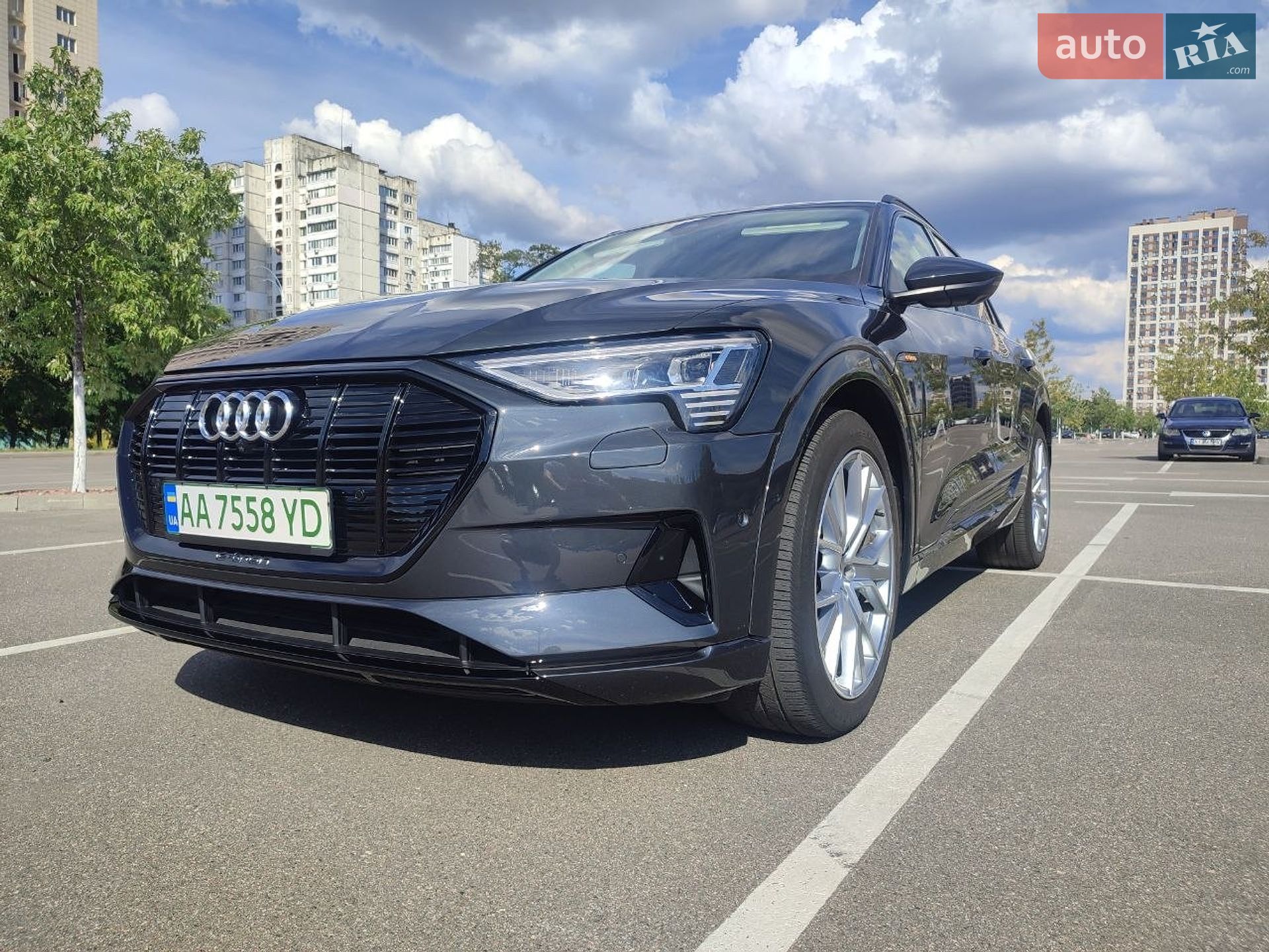 Audi e-tron 2020 VIN WA1VABGE0MB004327 фото оголошення 29 з 75