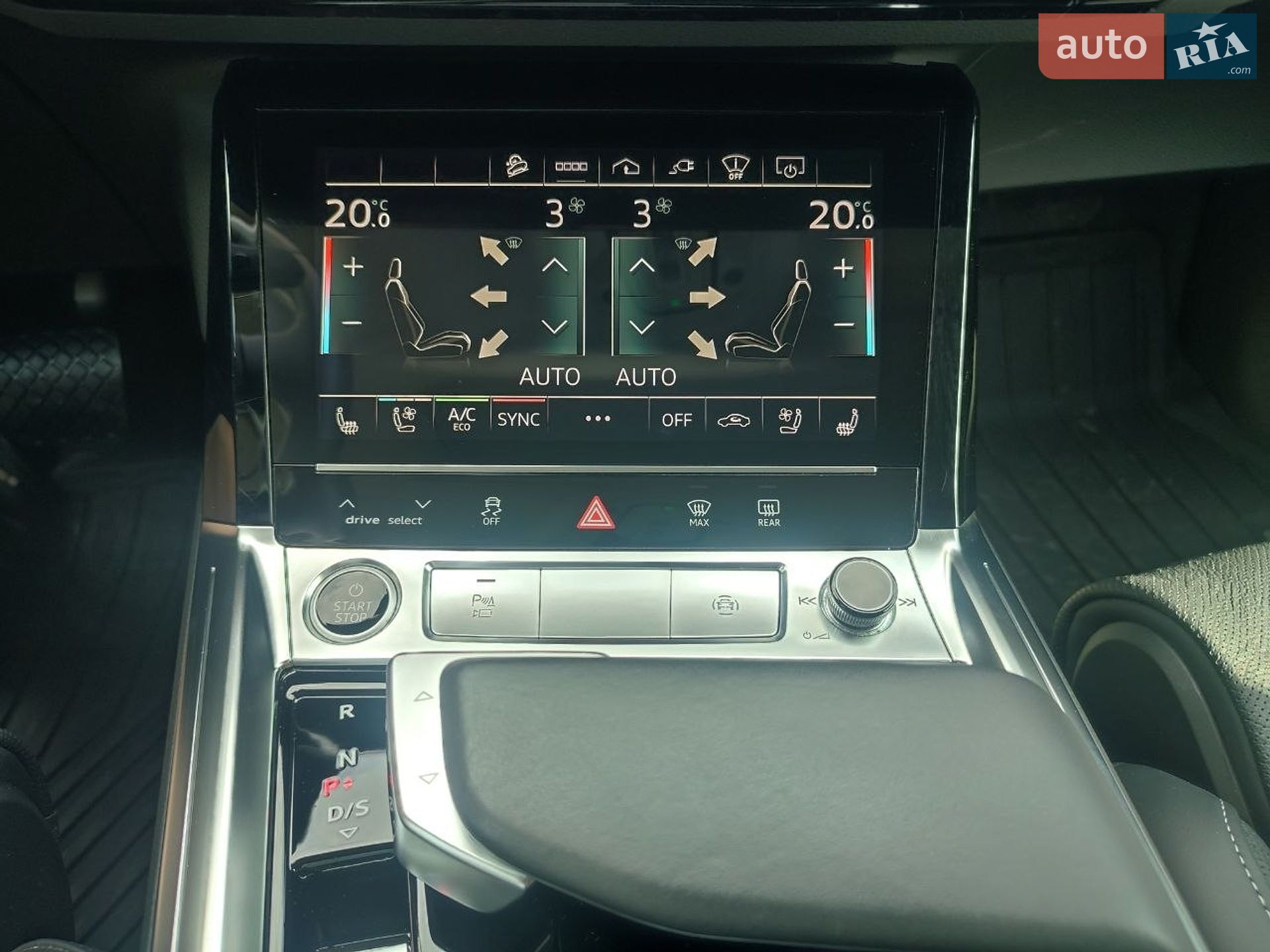 Audi e-tron 2020 VIN WA1VABGE0MB004327 фото оголошення 30 з 75