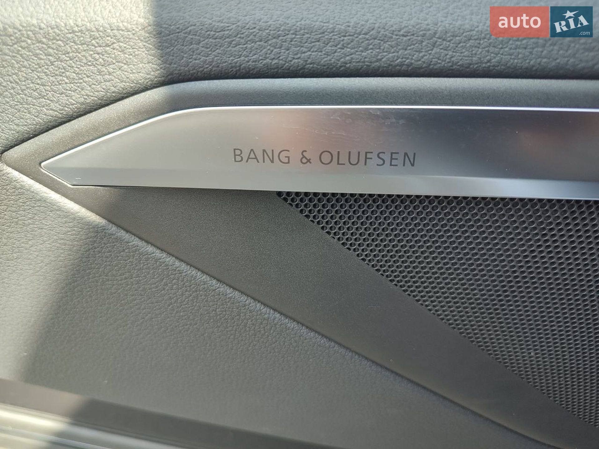 Audi e-tron 2020 VIN WA1VABGE0MB004327 фото оголошення 53 з 75