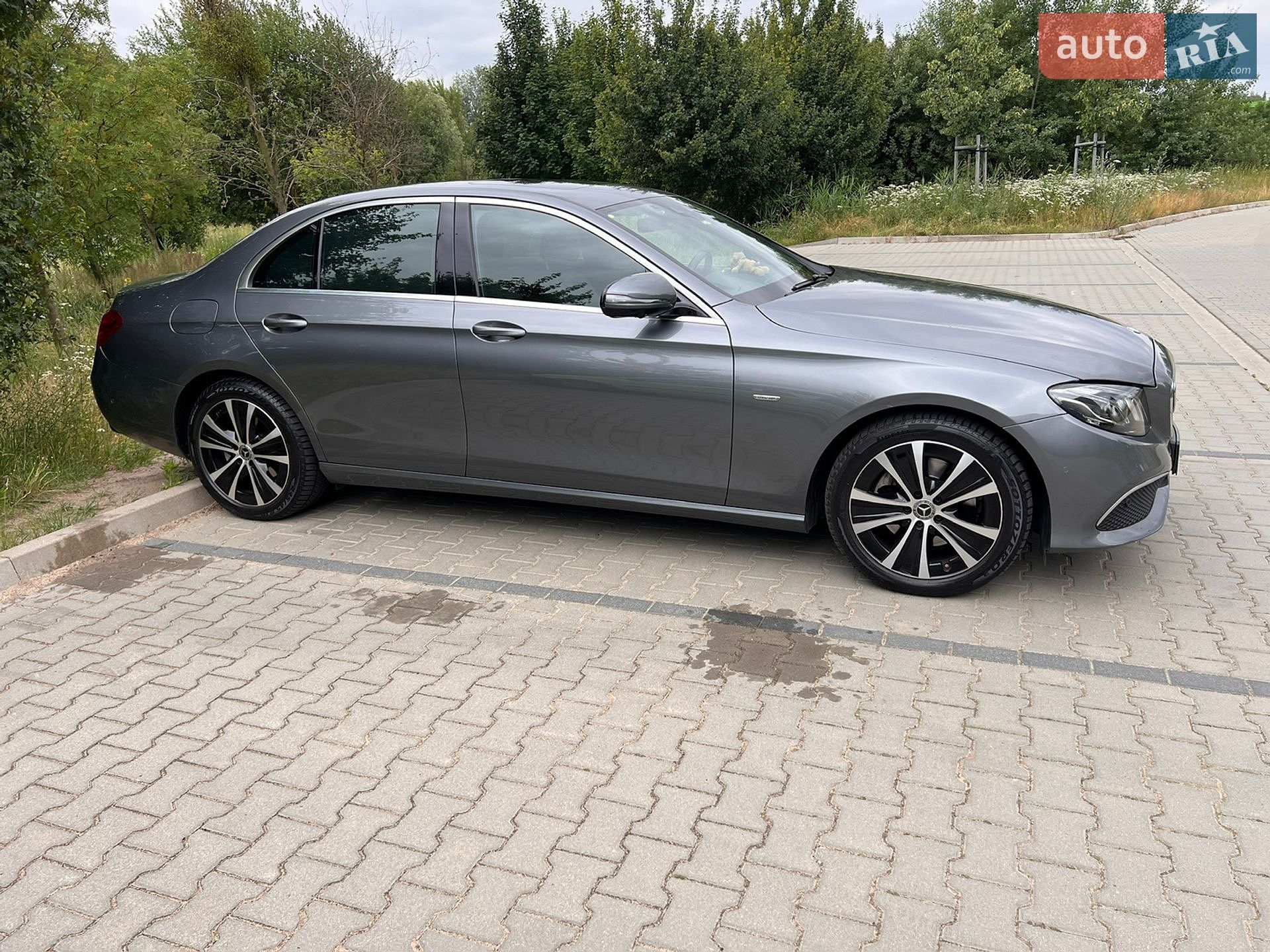 Mercedes-Benz E-Class 2019 VIN W1K2130041A803147 фото оголошення 3 з 17