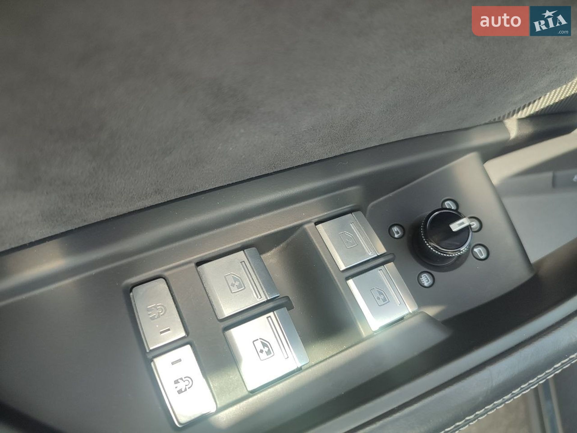 Audi e-tron 2020 VIN WA1VABGE0MB004327 фото оголошення 60 з 75